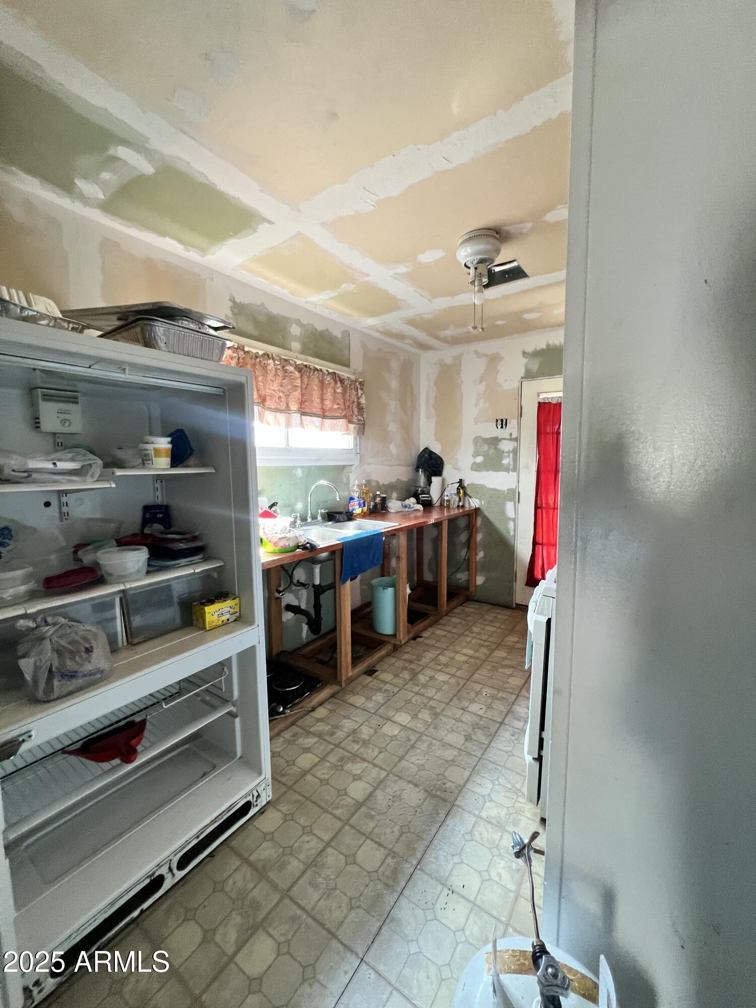 3417 W Hadley Street