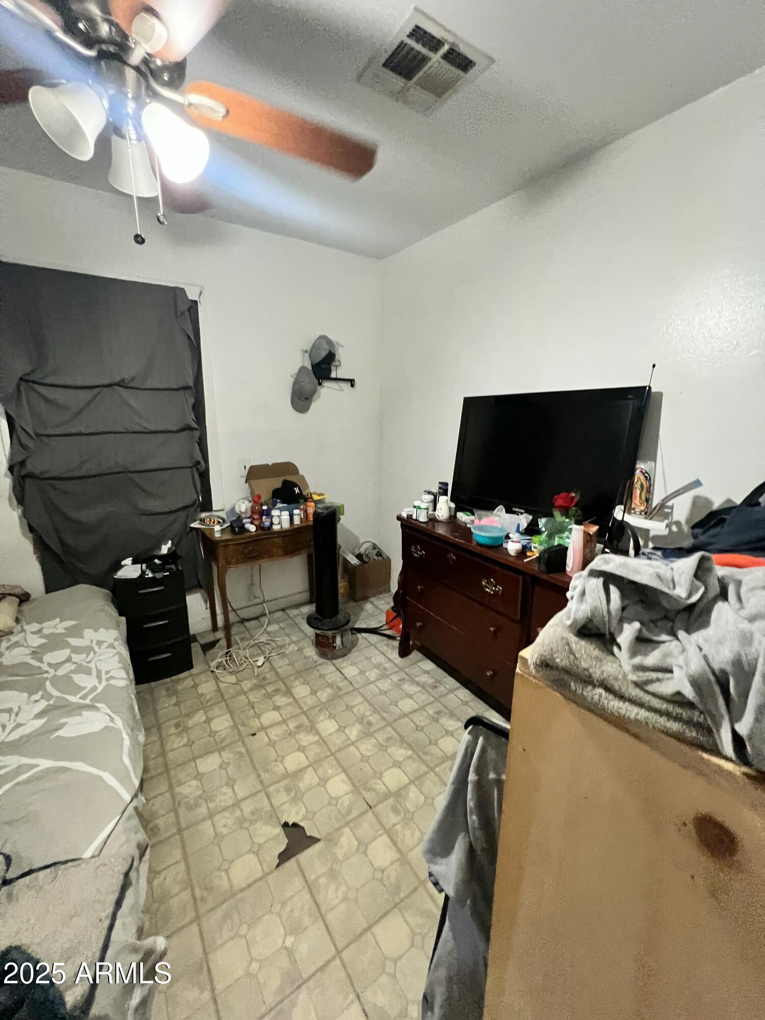 3417 W Hadley Street