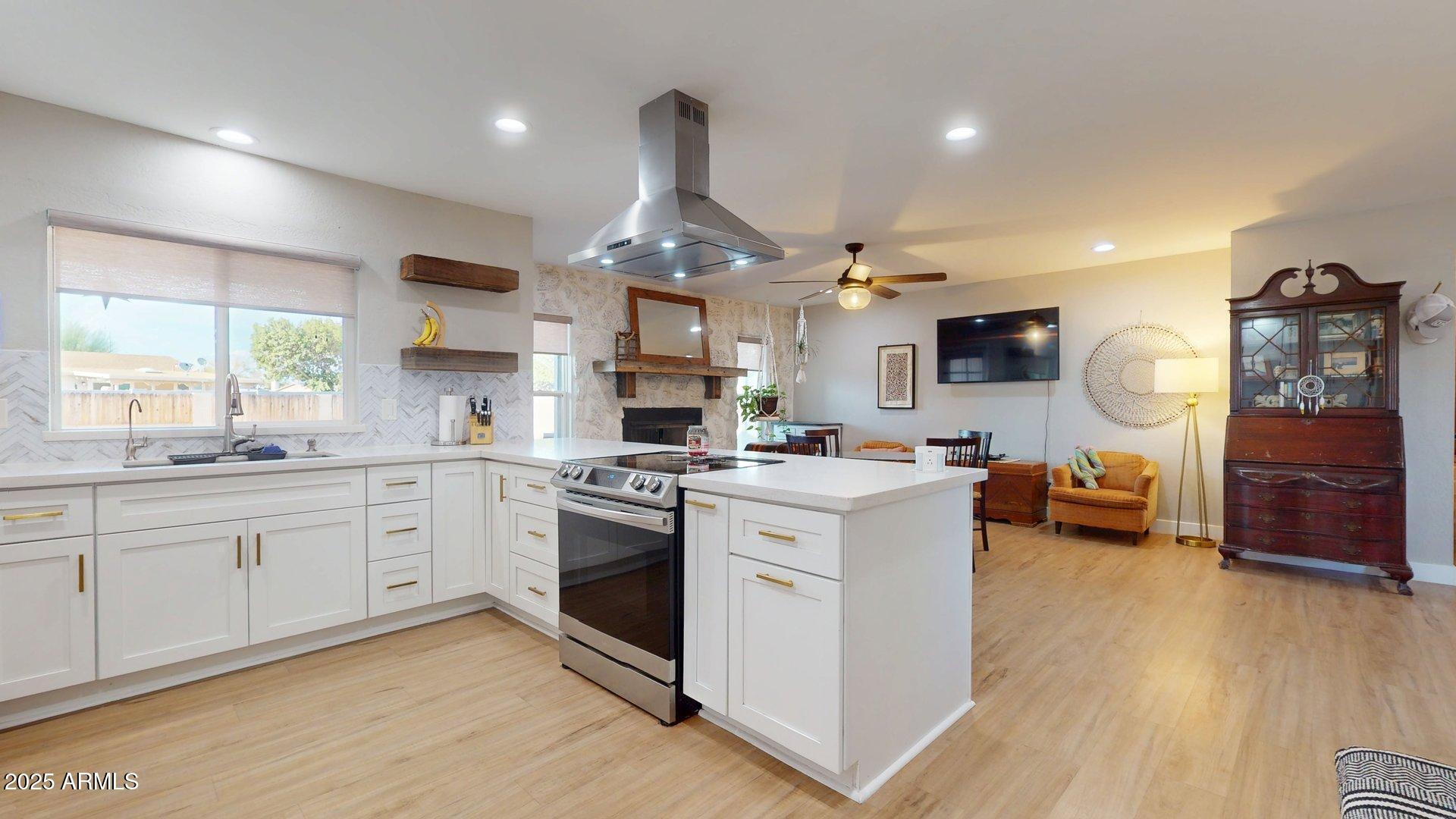 1408 W EL MONTE Place, Chandler