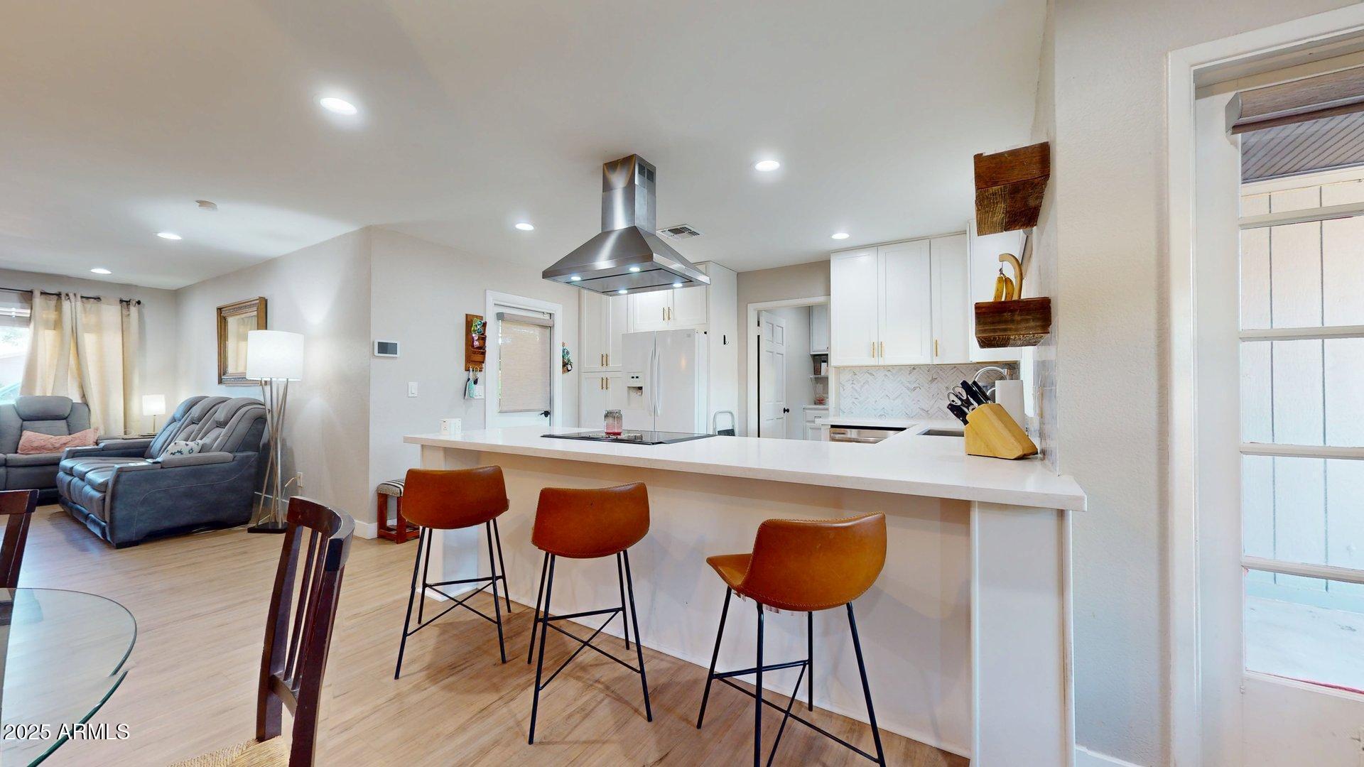 1408 W EL MONTE Place, Chandler