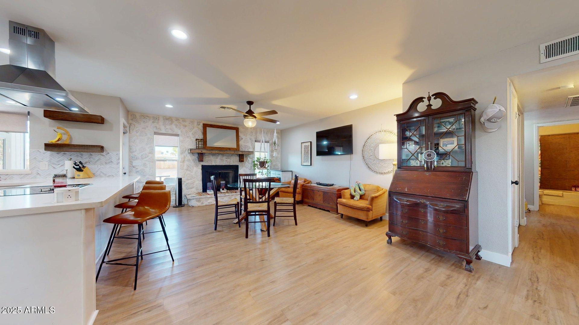 1408 W EL MONTE Place, Chandler