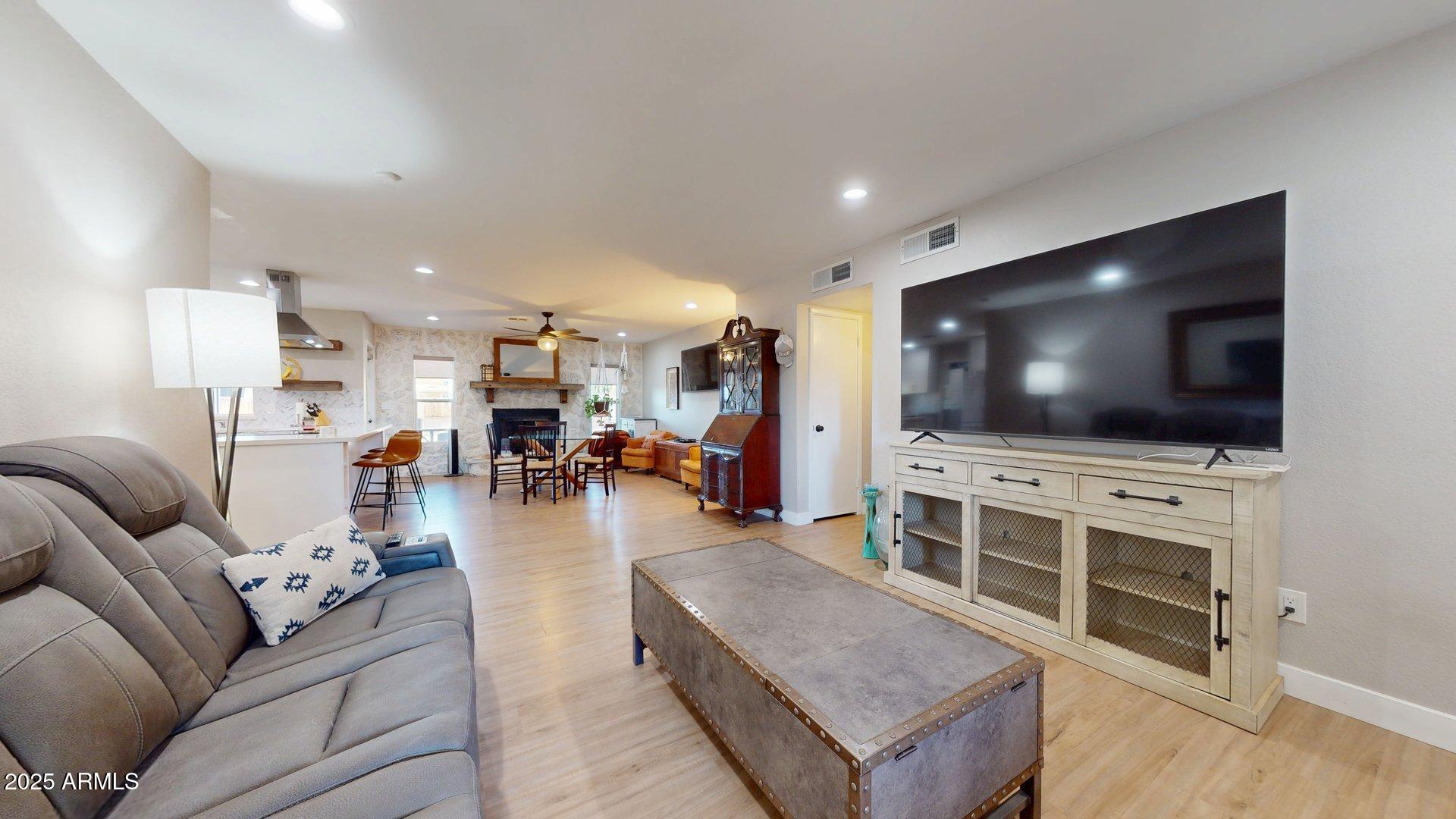 1408 W EL MONTE Place, Chandler