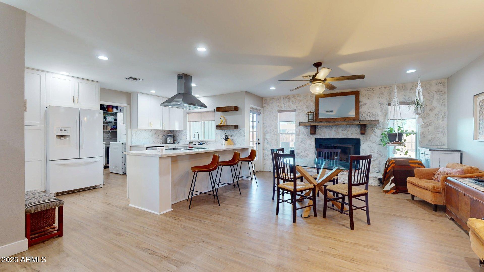 1408 W EL MONTE Place, Chandler