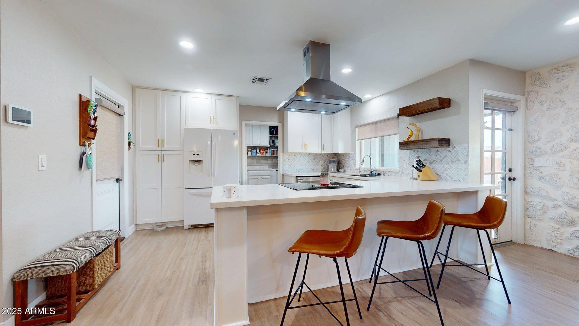 1408 W EL MONTE Place, Chandler