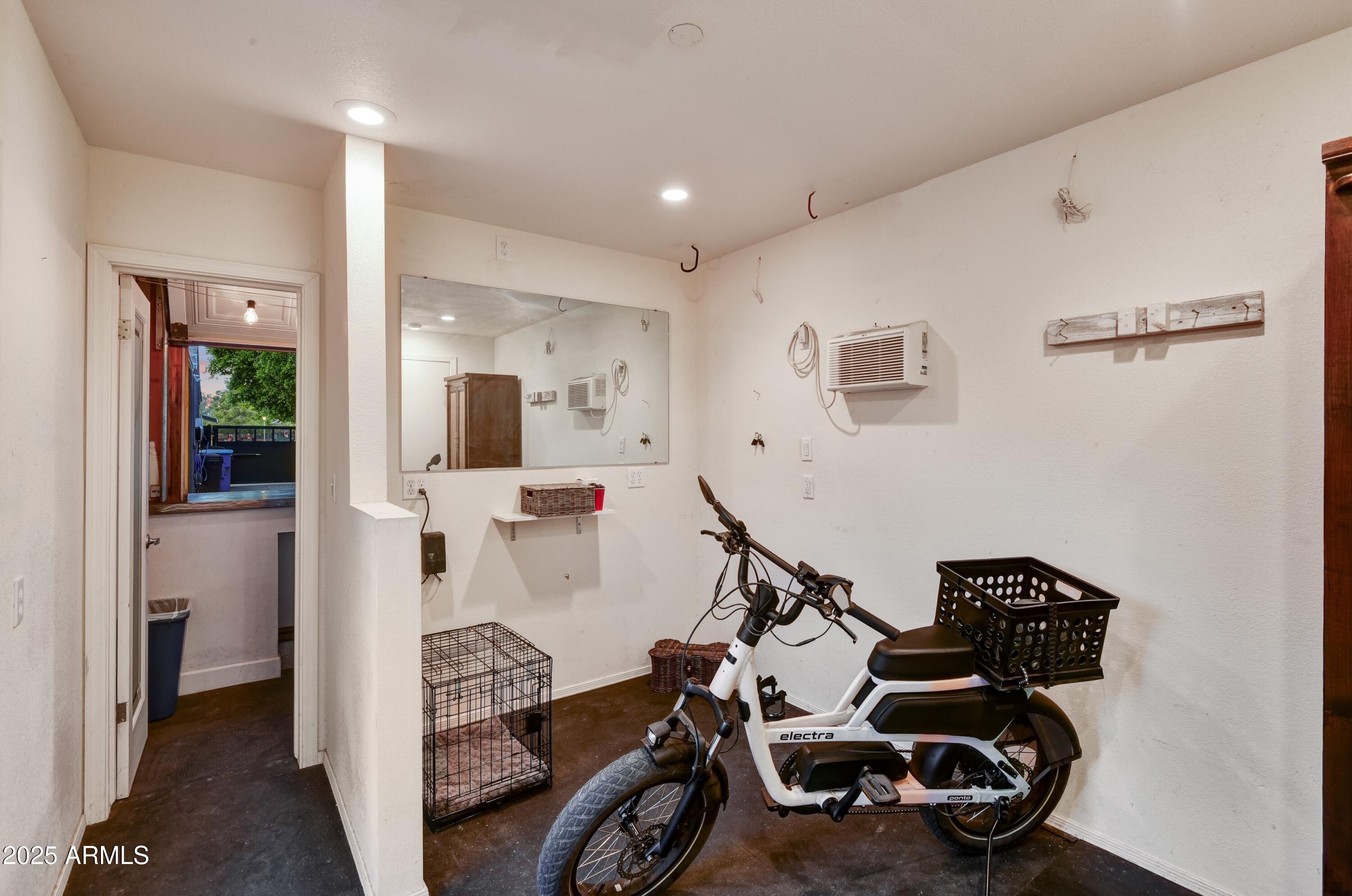 1309 W HOLLY Street, Phoenix