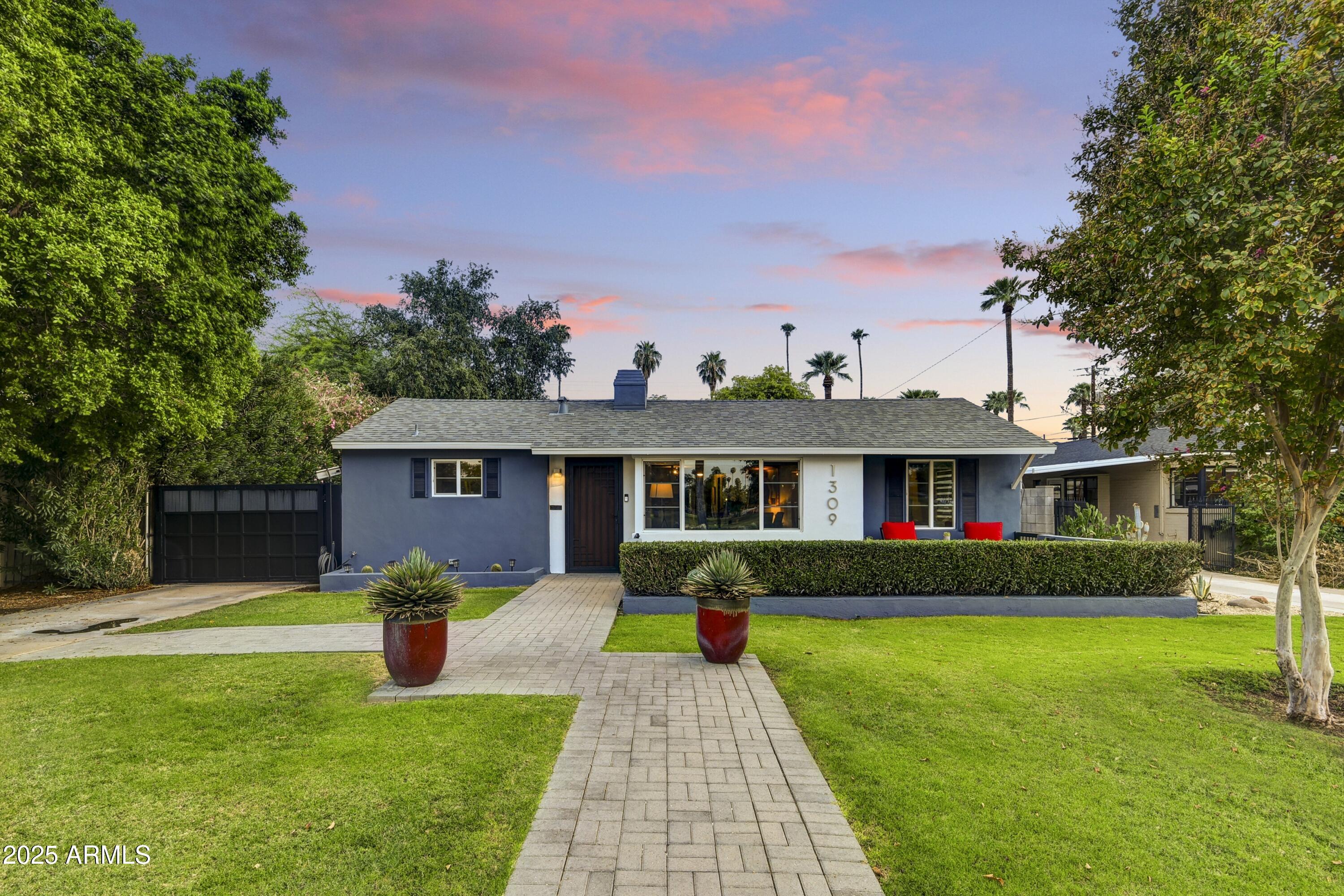 1309 W HOLLY Street, Phoenix