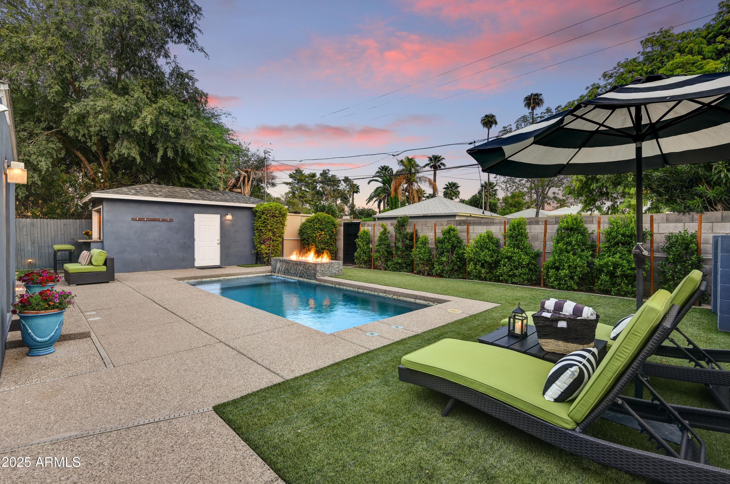 1309 W HOLLY Street, Phoenix