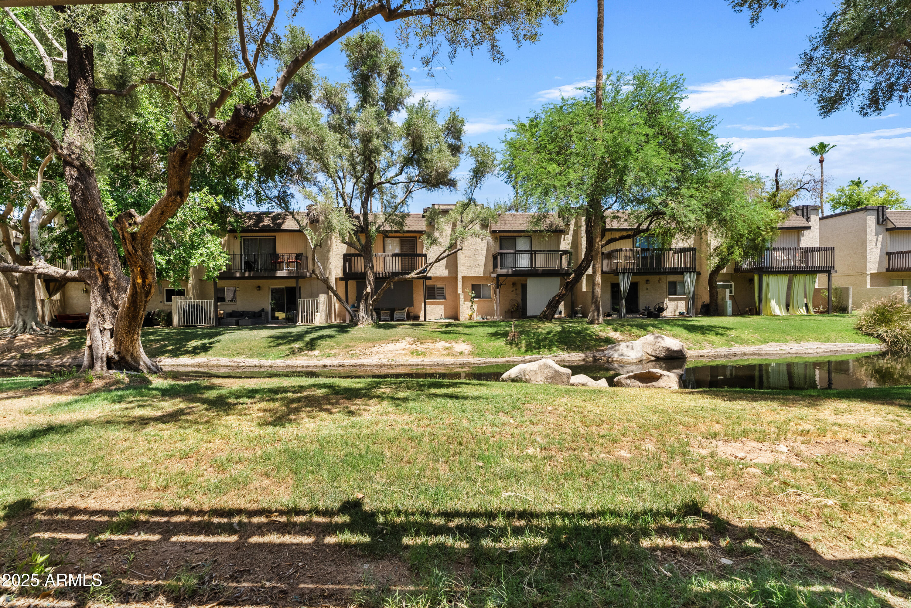 2232 W LINDNER Avenue, 15