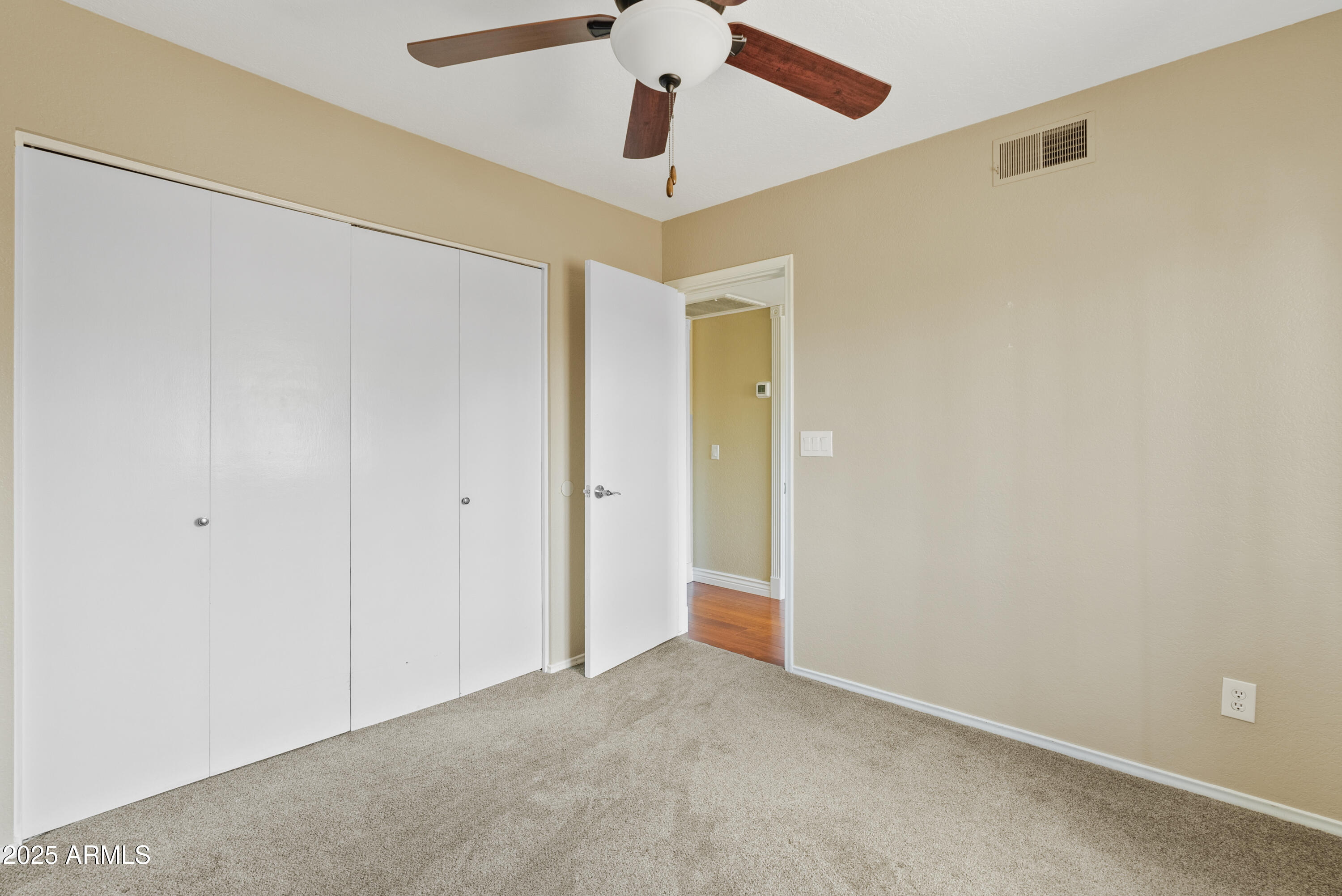 2232 W LINDNER Avenue, 15