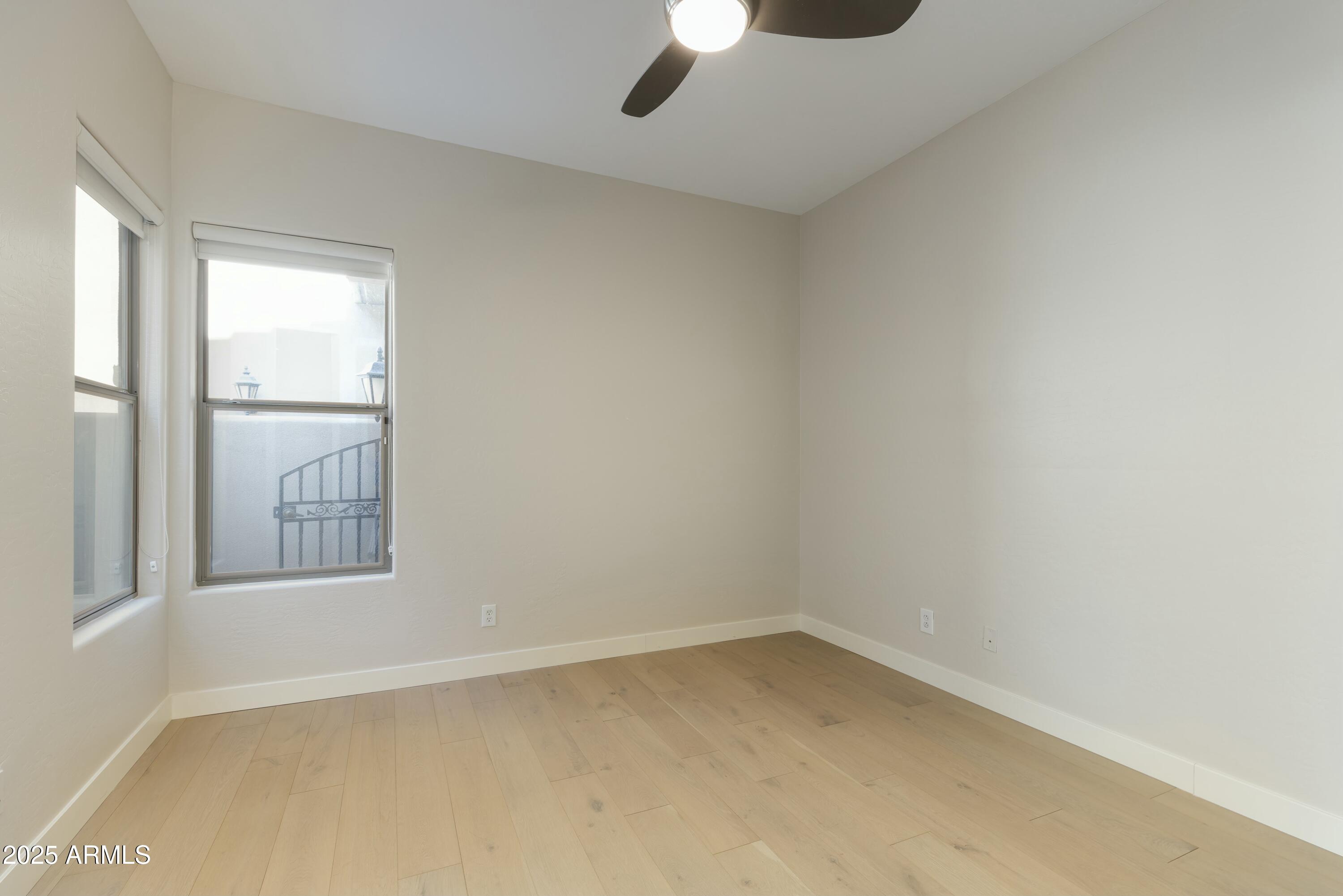 20802 N GRAYHAWK Drive, 1151