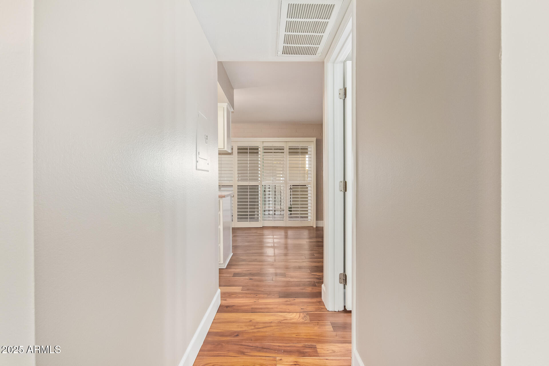 4848 N WOODMERE FAIRWAY, 5