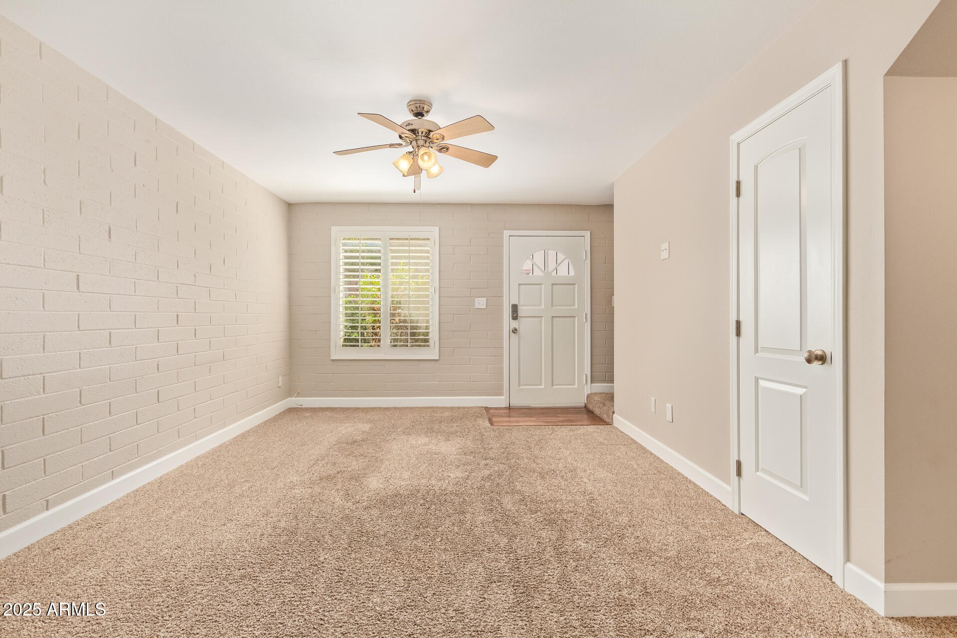4848 N WOODMERE FAIRWAY, 5