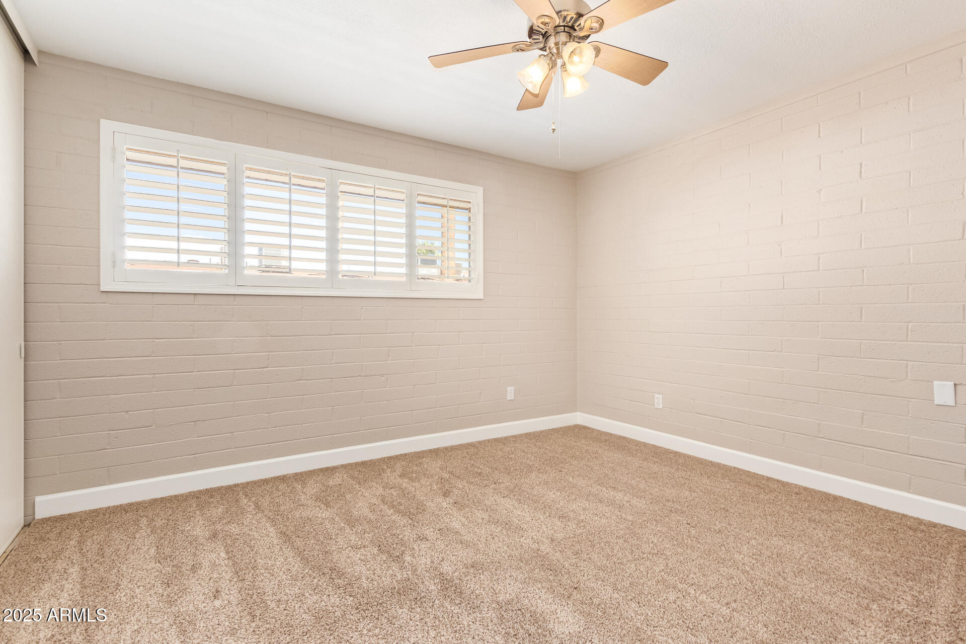 4848 N WOODMERE FAIRWAY, 5