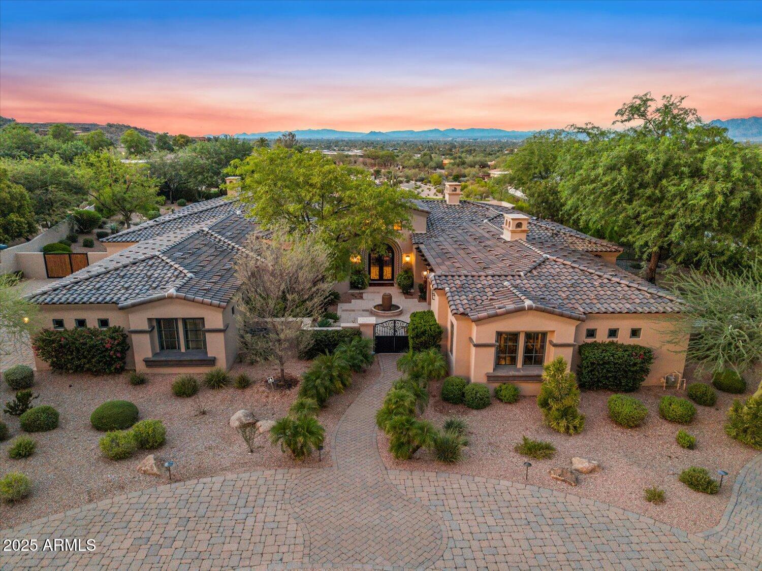 6230 E CHENEY Drive