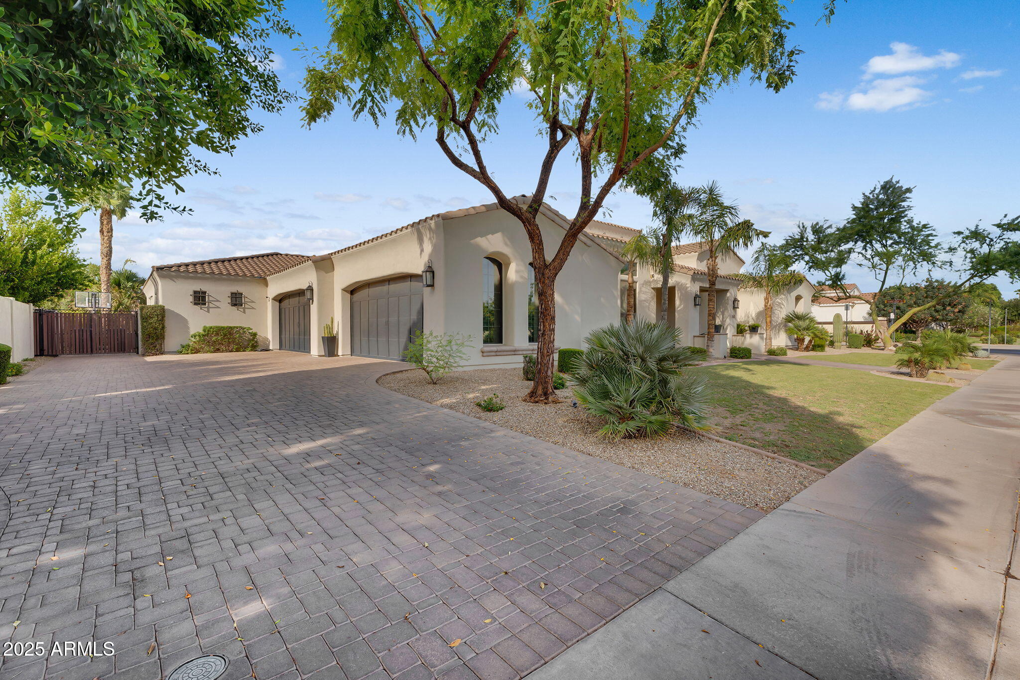 4348 E SCORPIO Place