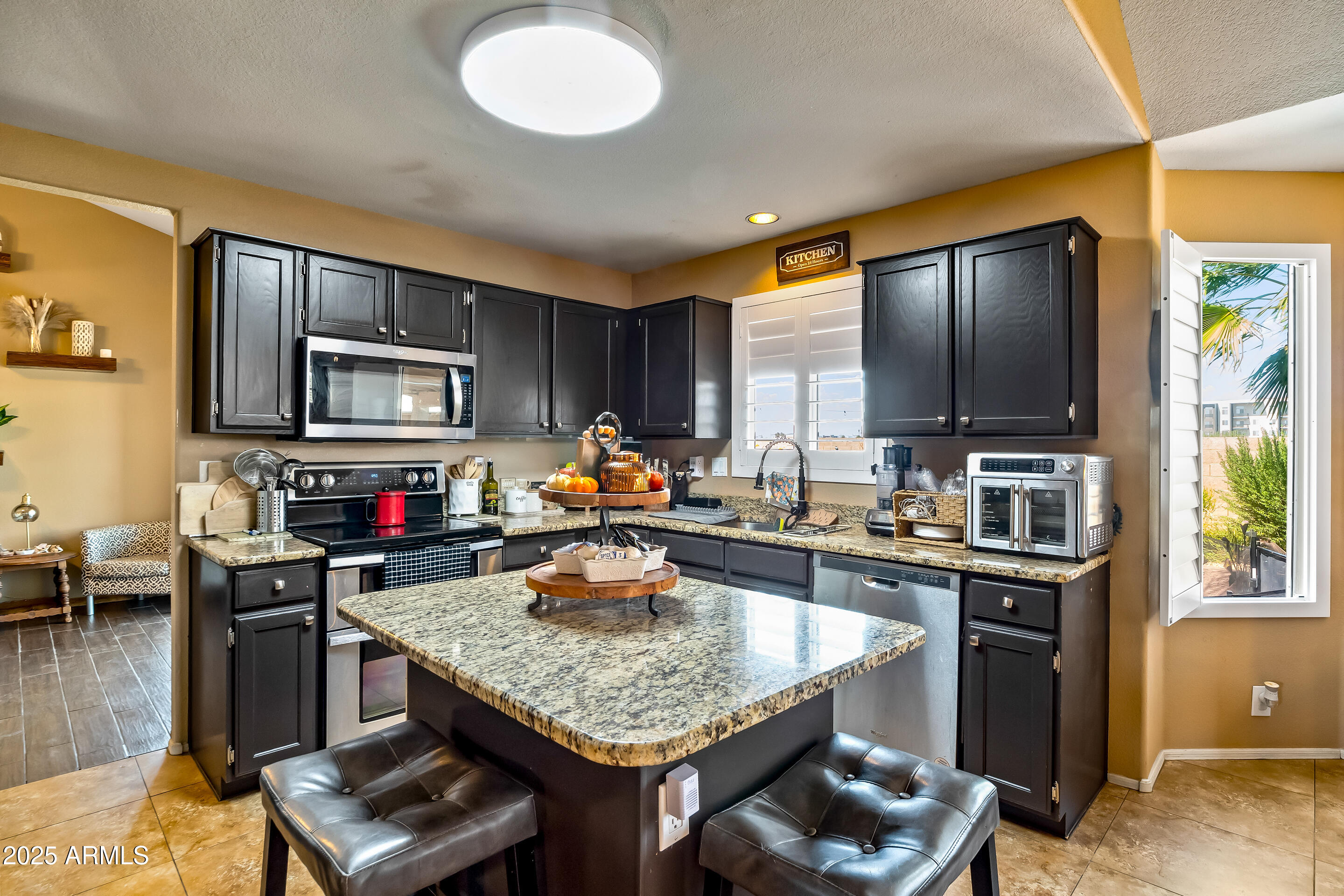 8930 W OCOTILLO Road