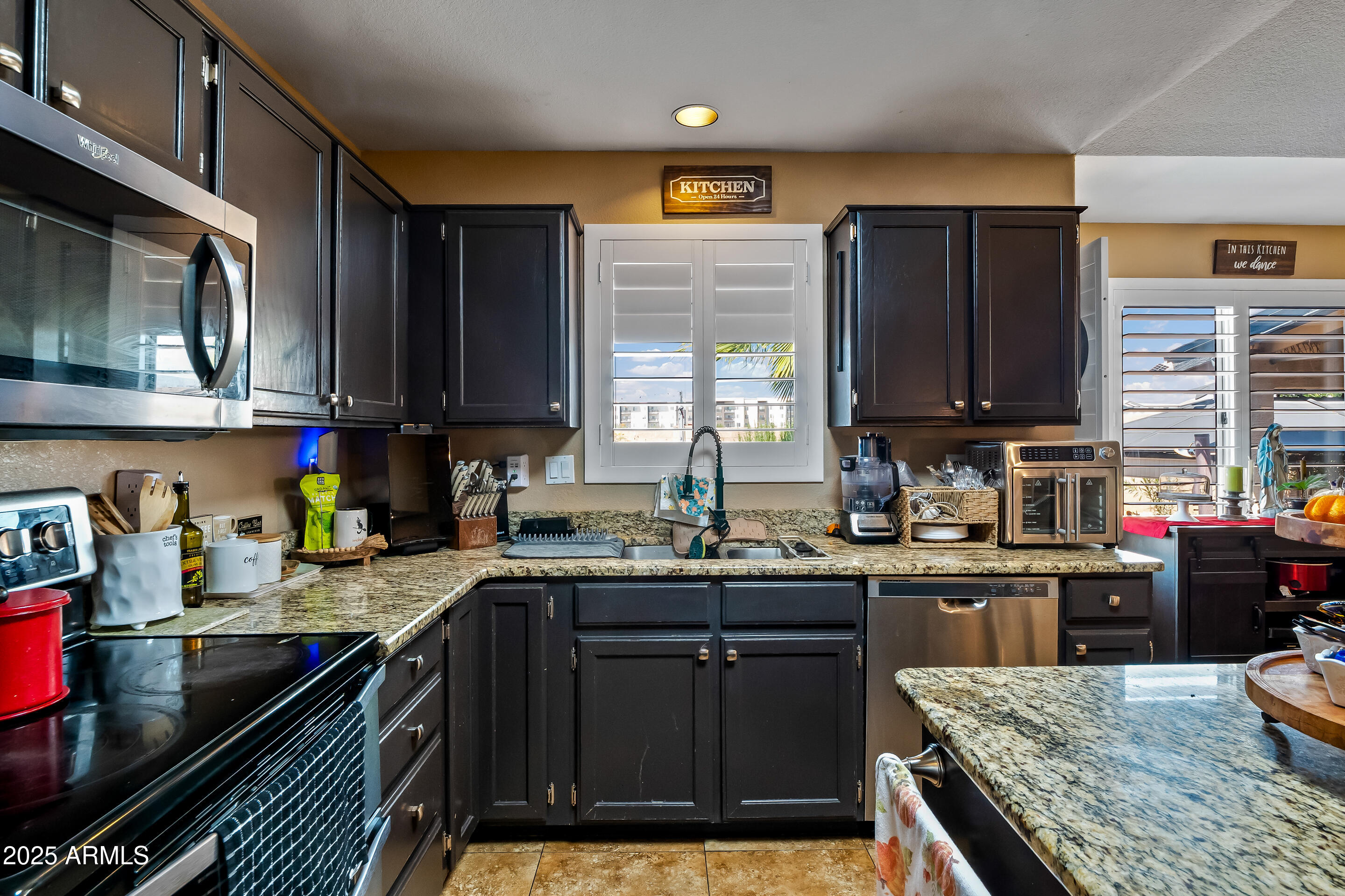 8930 W OCOTILLO Road