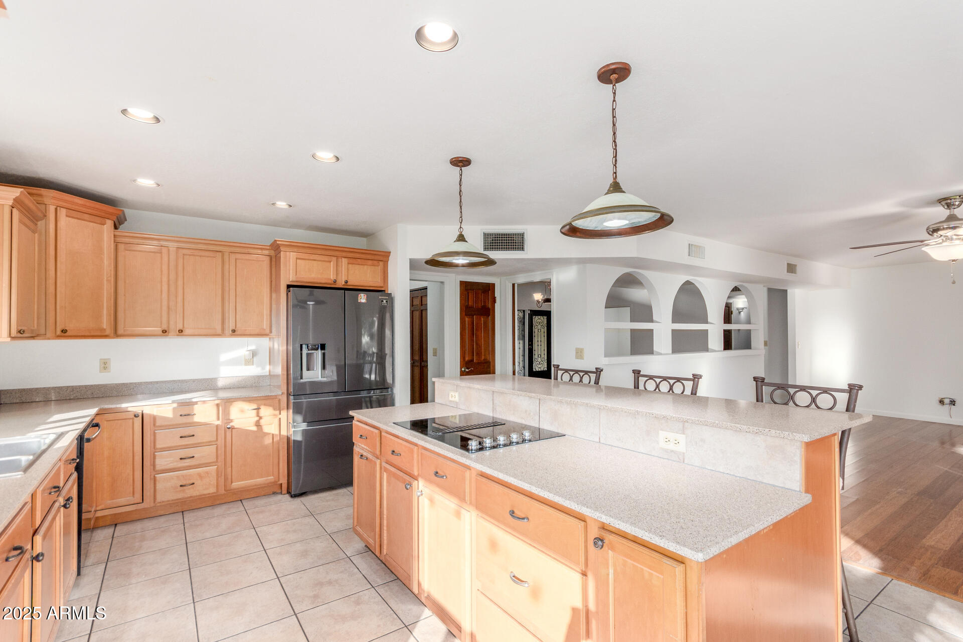 2051 E VAUGHN Street