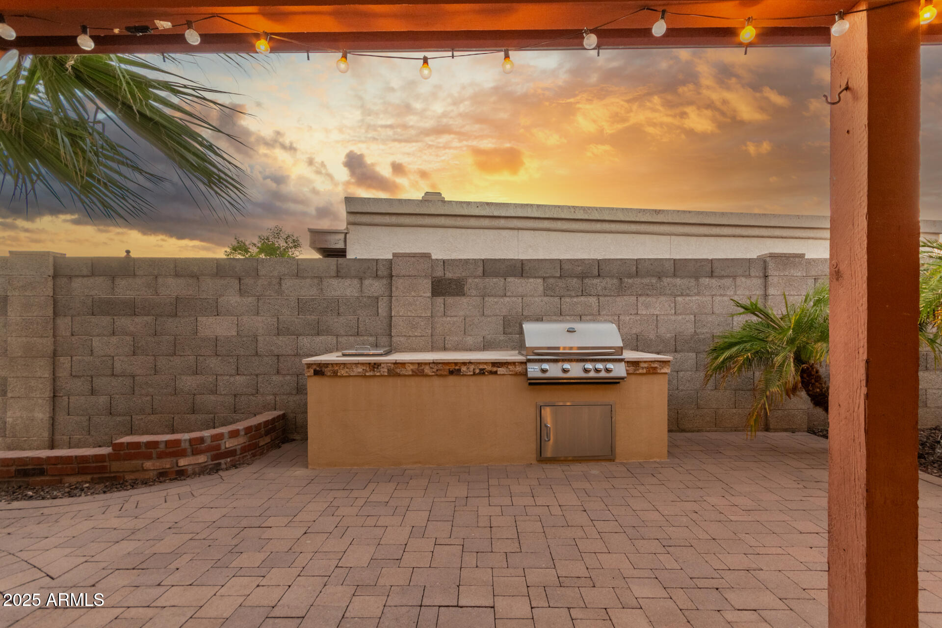 2051 E VAUGHN Street