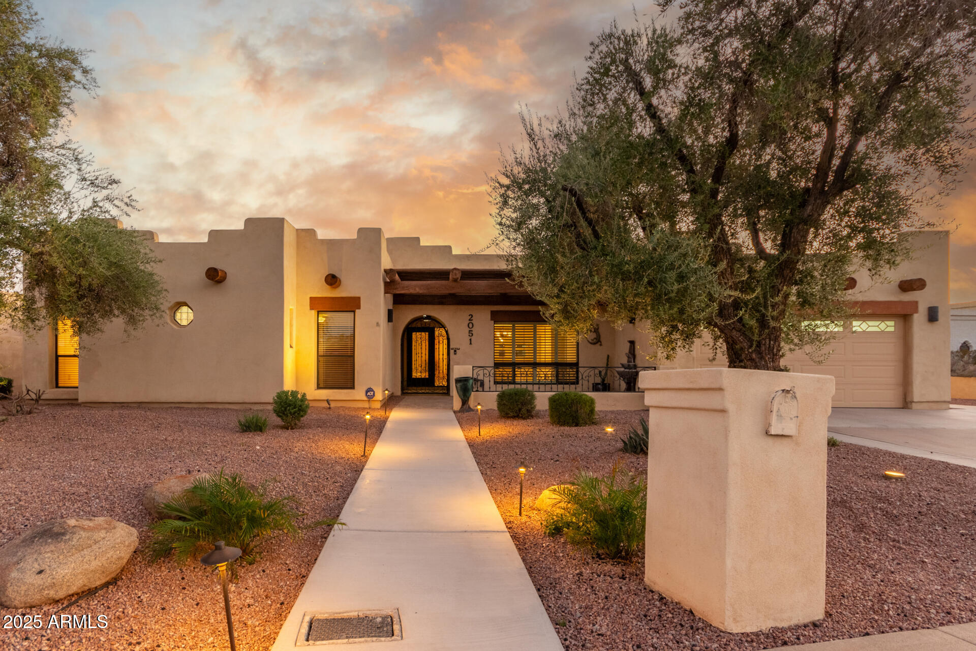 2051 E VAUGHN Street