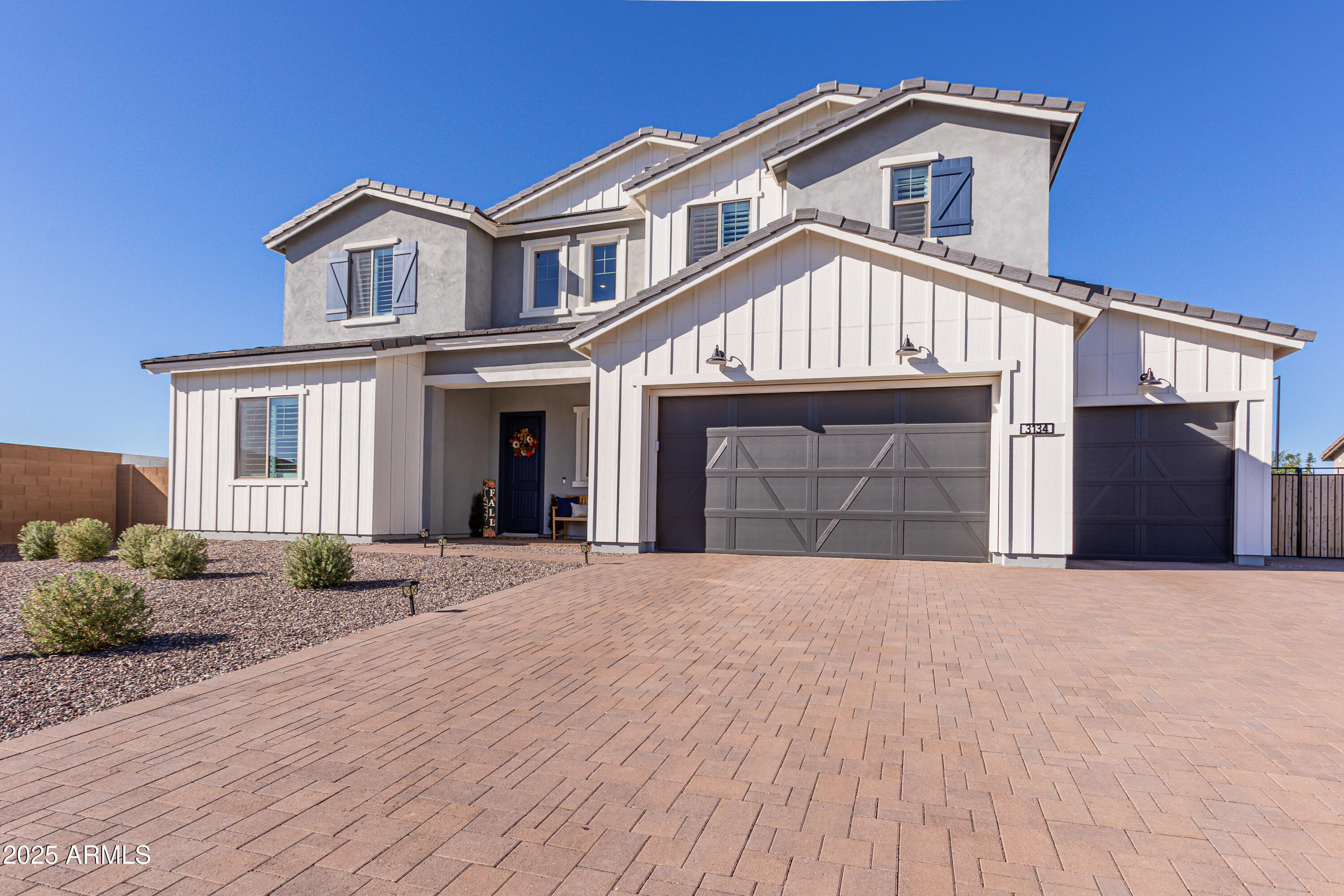 3134 E BRIGADIER Court