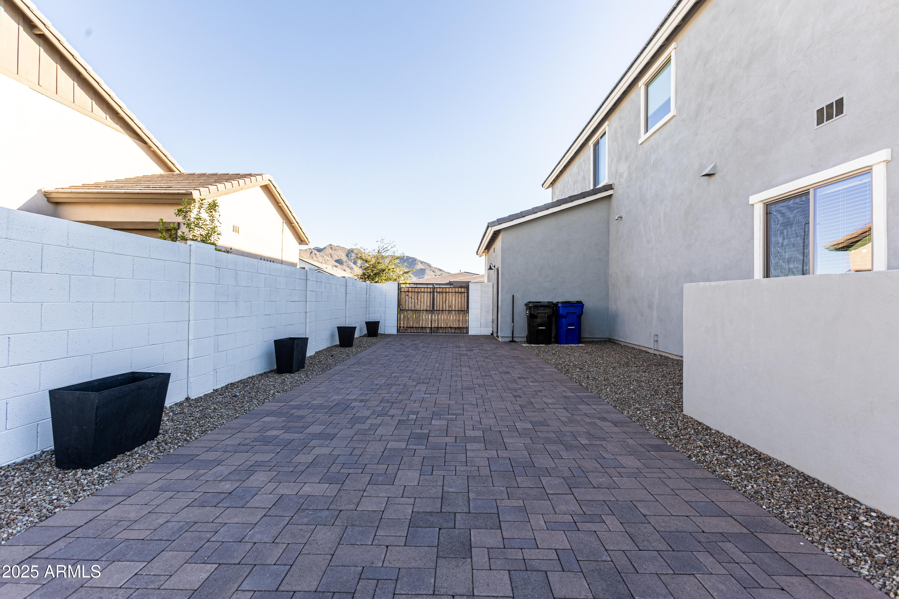 3134 E BRIGADIER Court