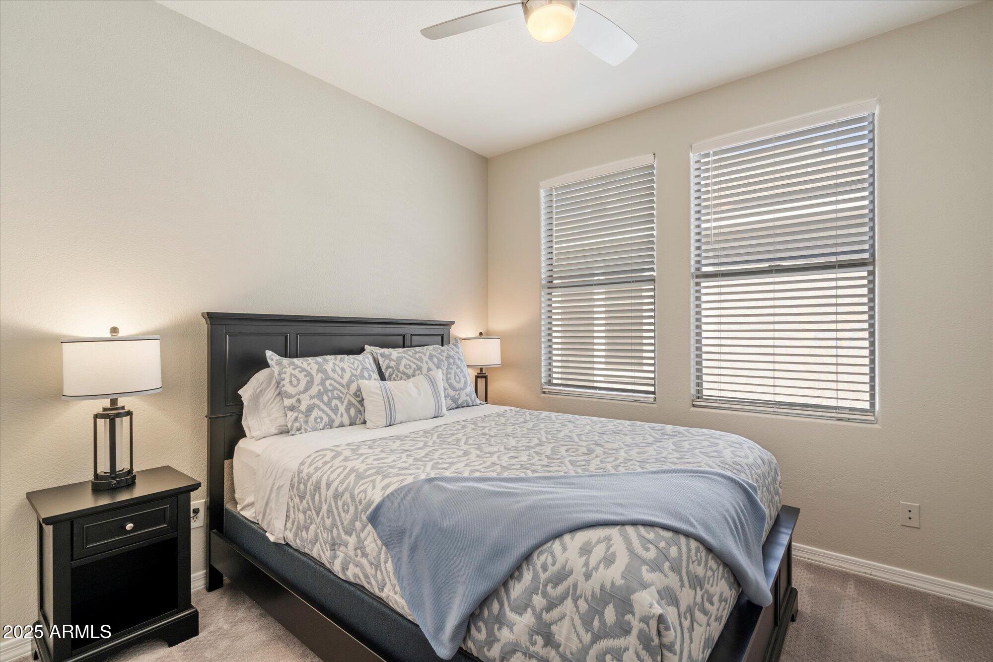 15221 N Clubgate Drive, 2082