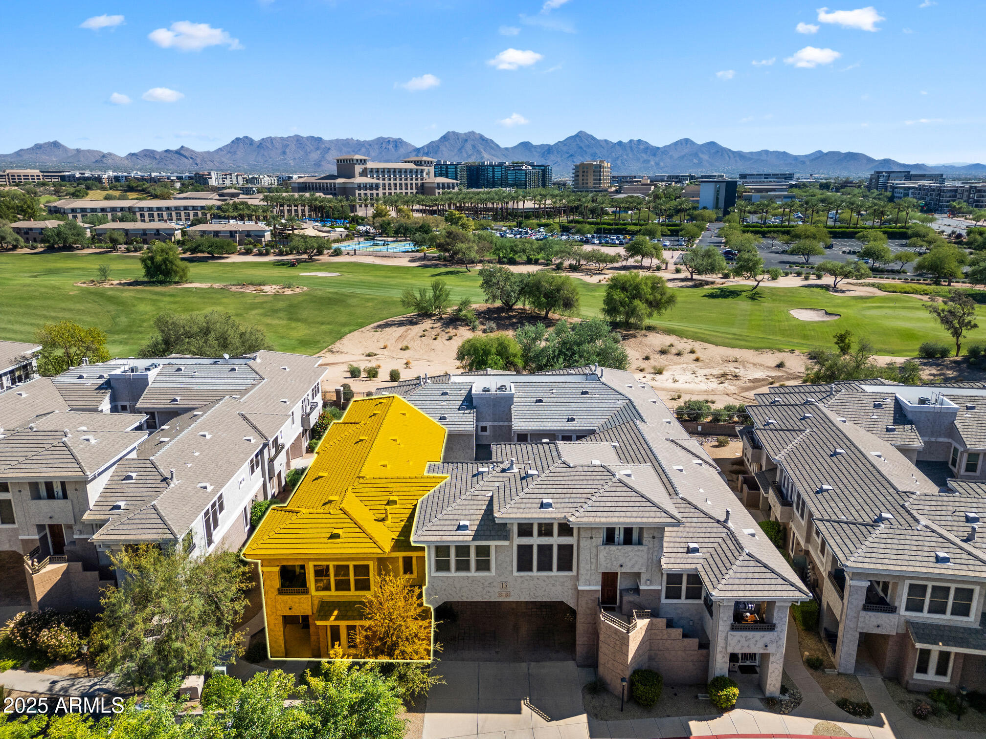 15221 N Clubgate Drive, 2082