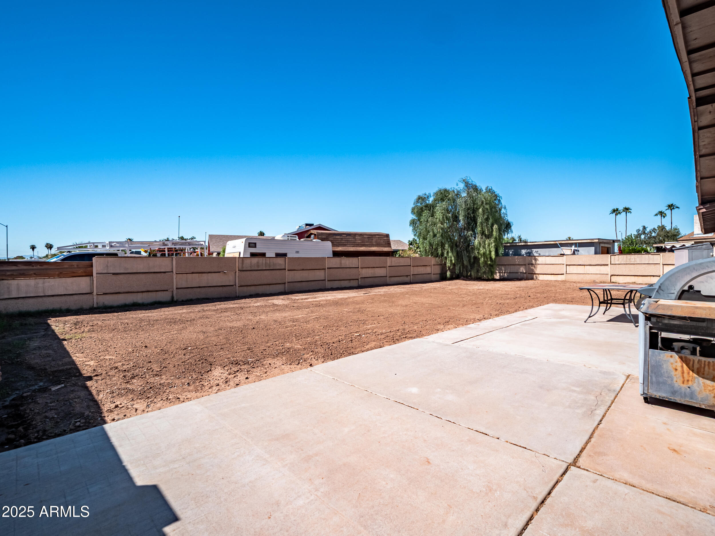 4554 W SUNNYSIDE Avenue