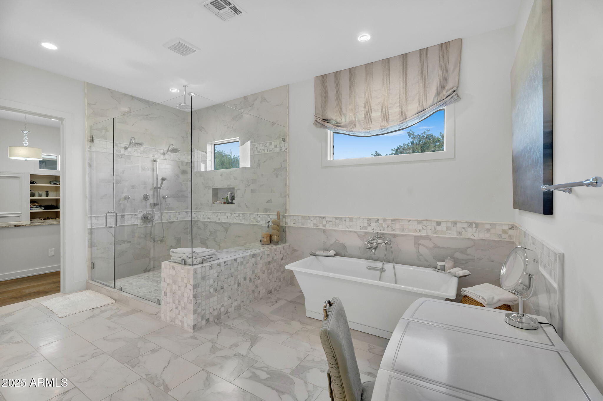 3507 N 39TH Place