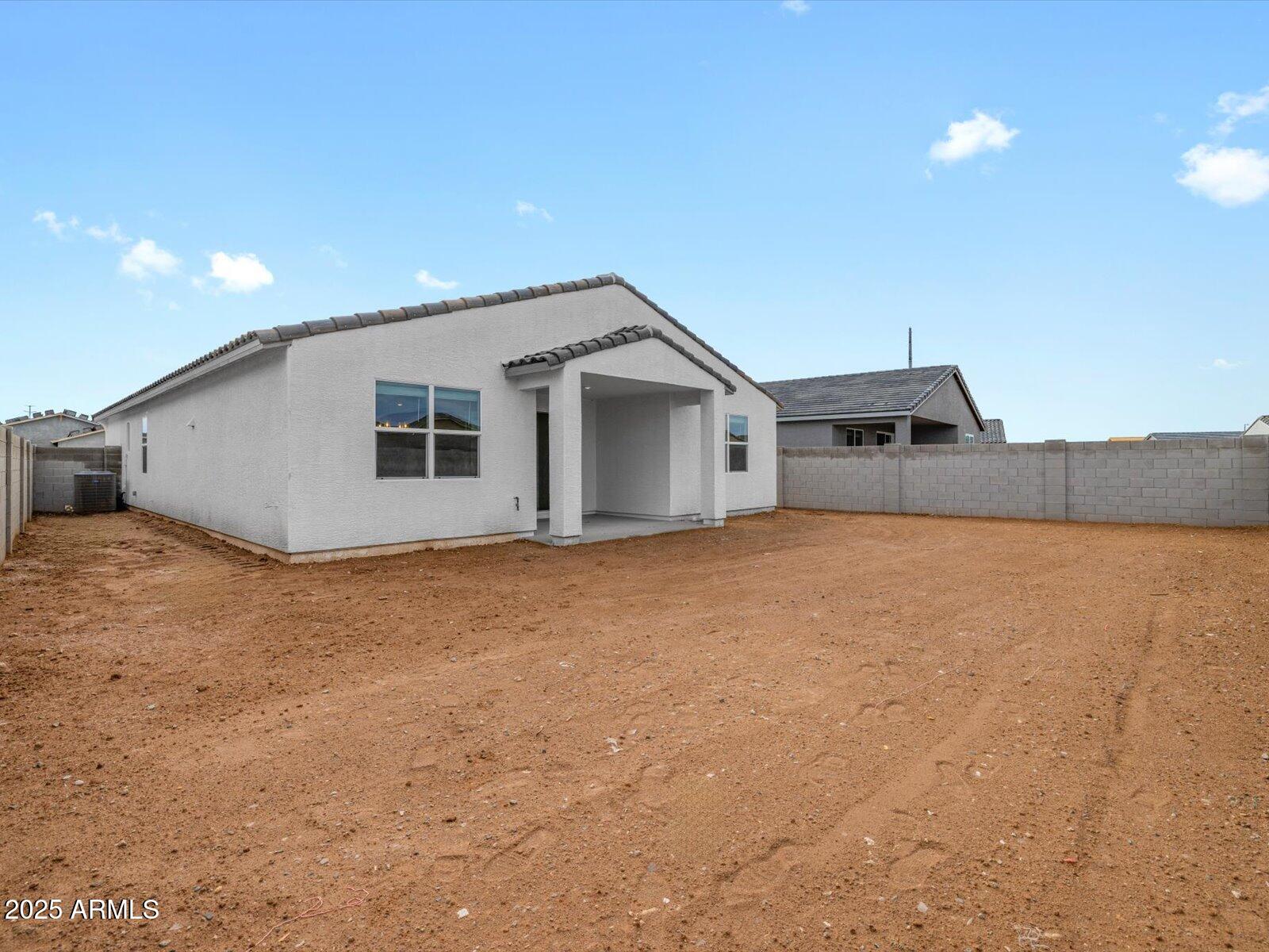 2450 E Grenache Road