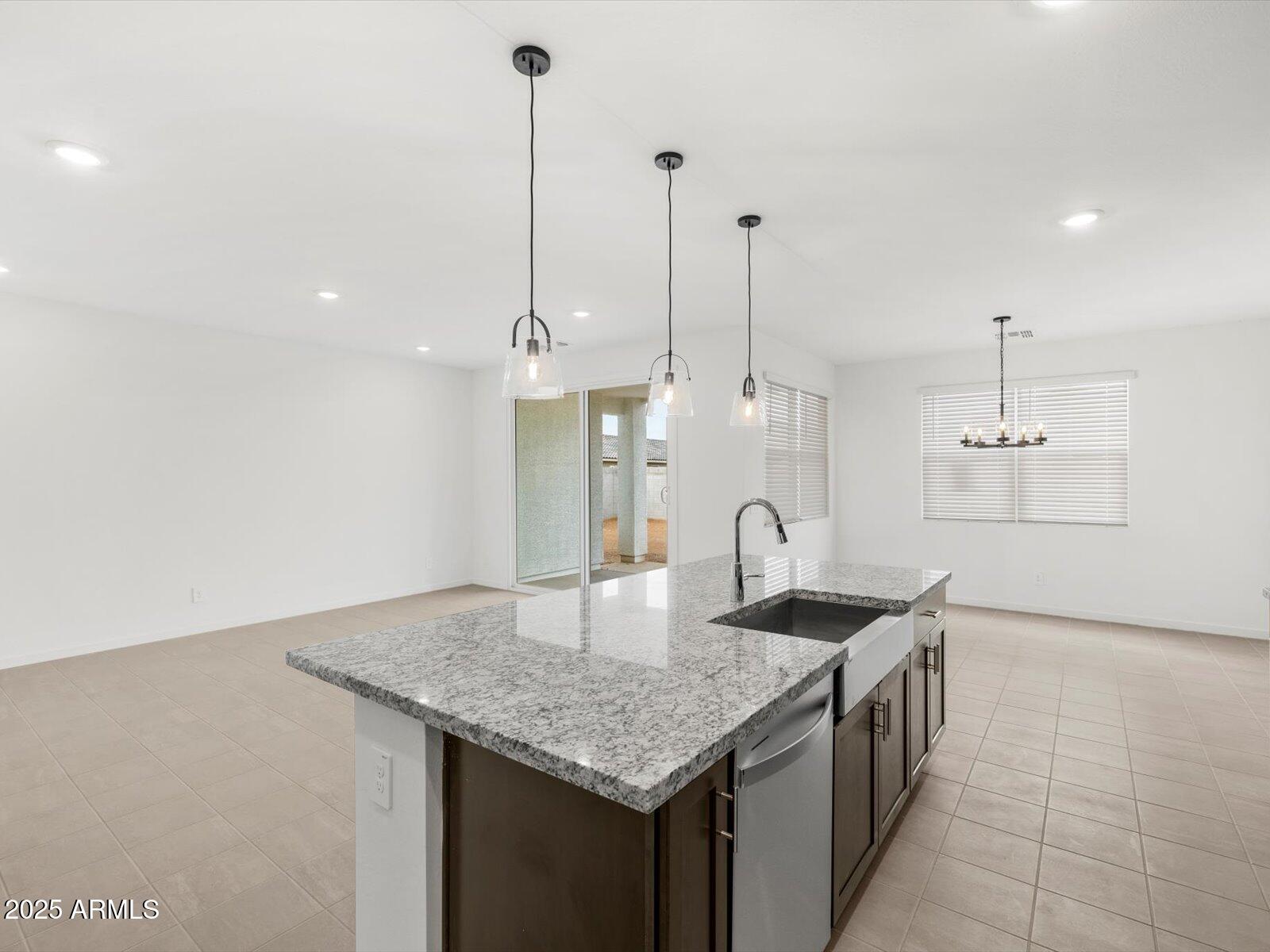 2450 E Grenache Road