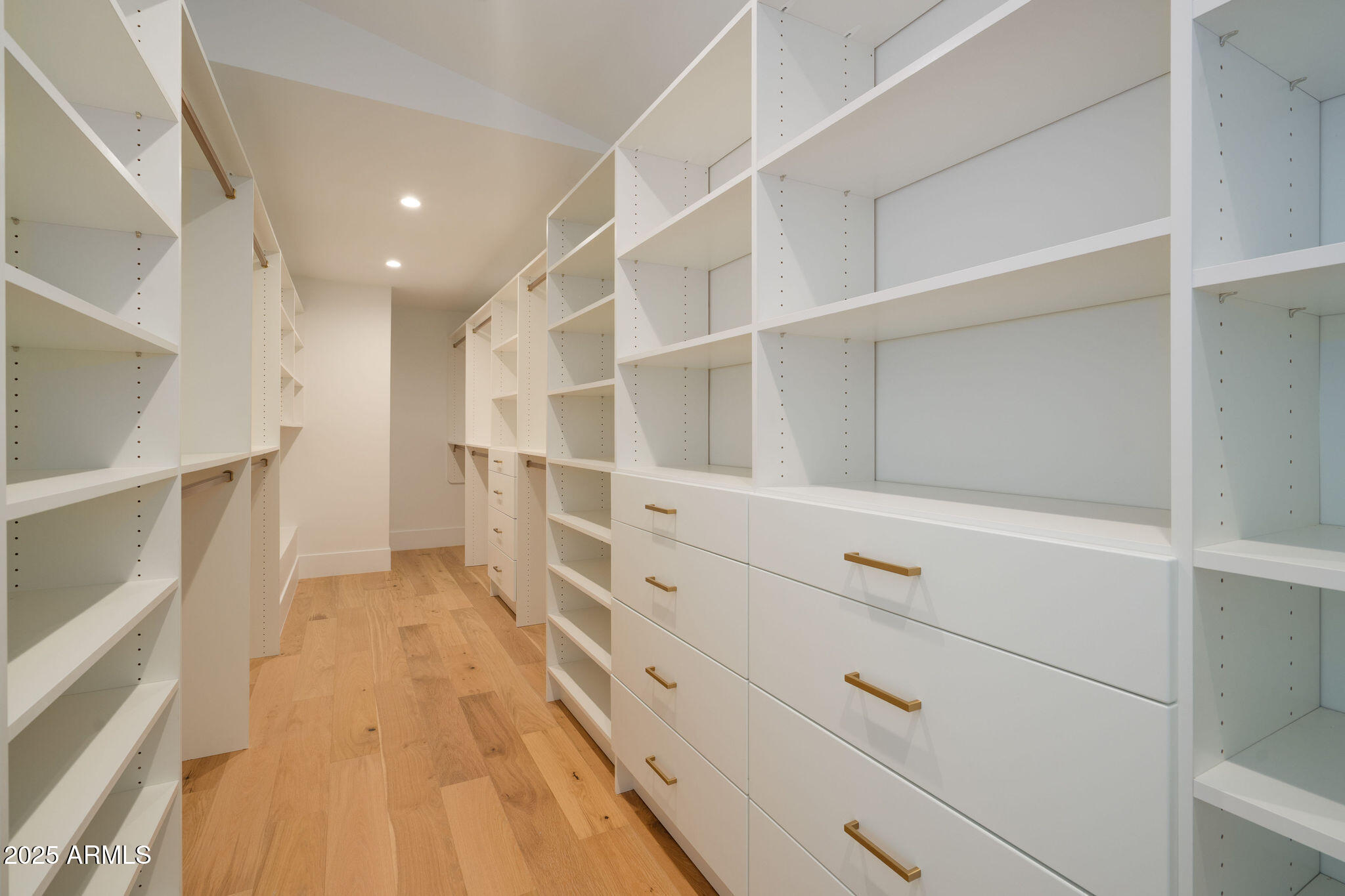 8629 E CHERYL Drive, Scottsdale