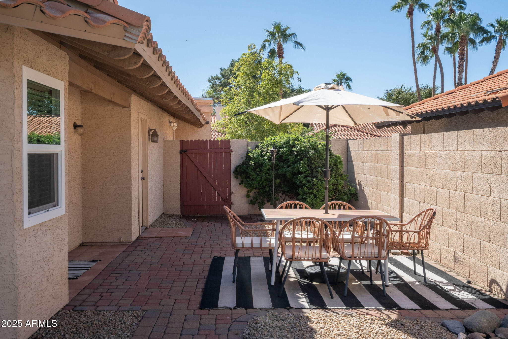 6010 E BETTY ELYSE Lane