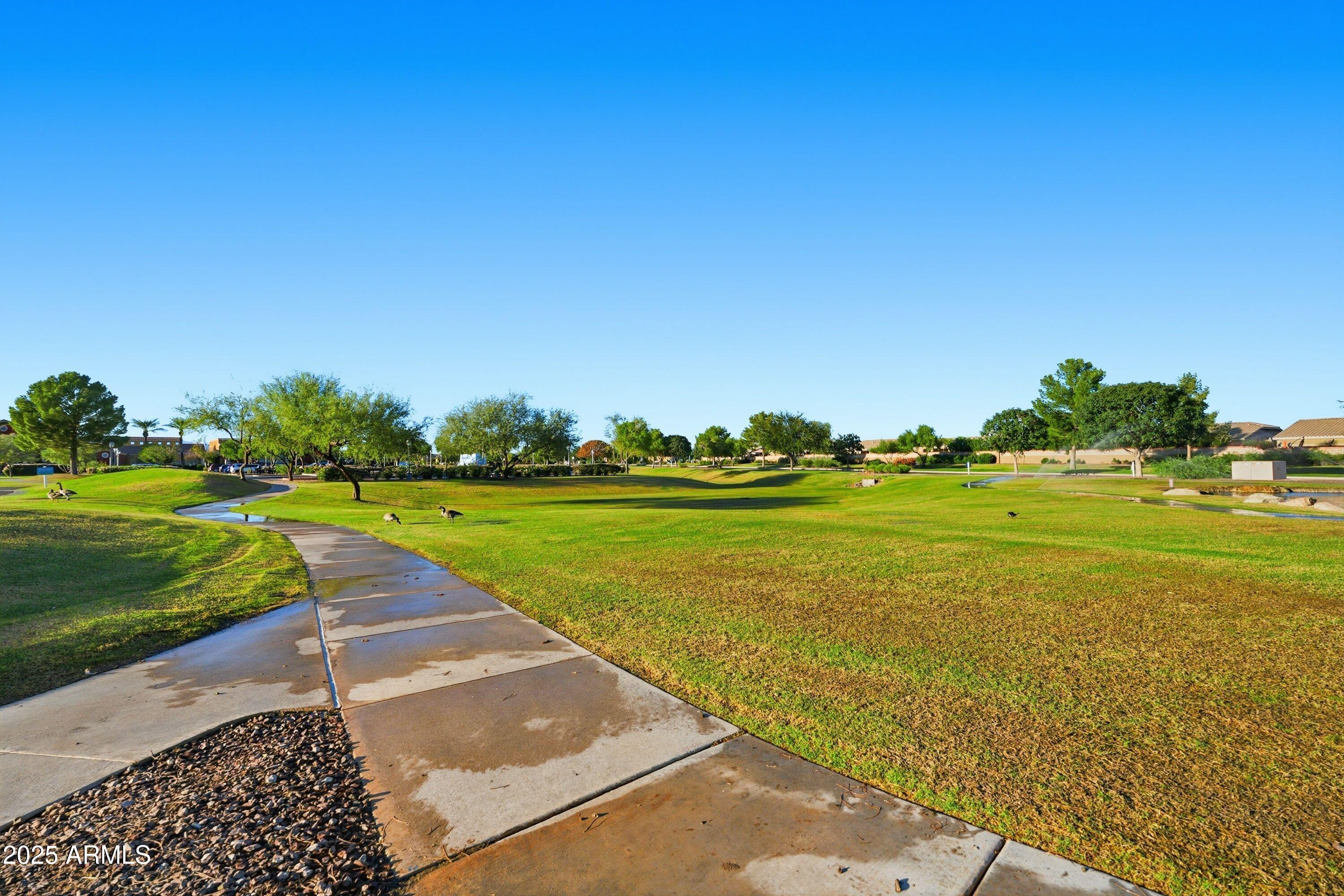 42938 W KINGFISHER Drive