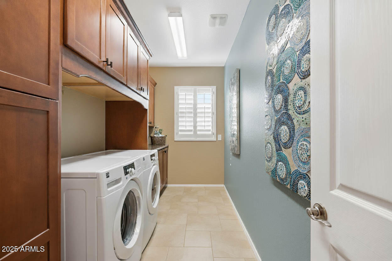 42938 W KINGFISHER Drive