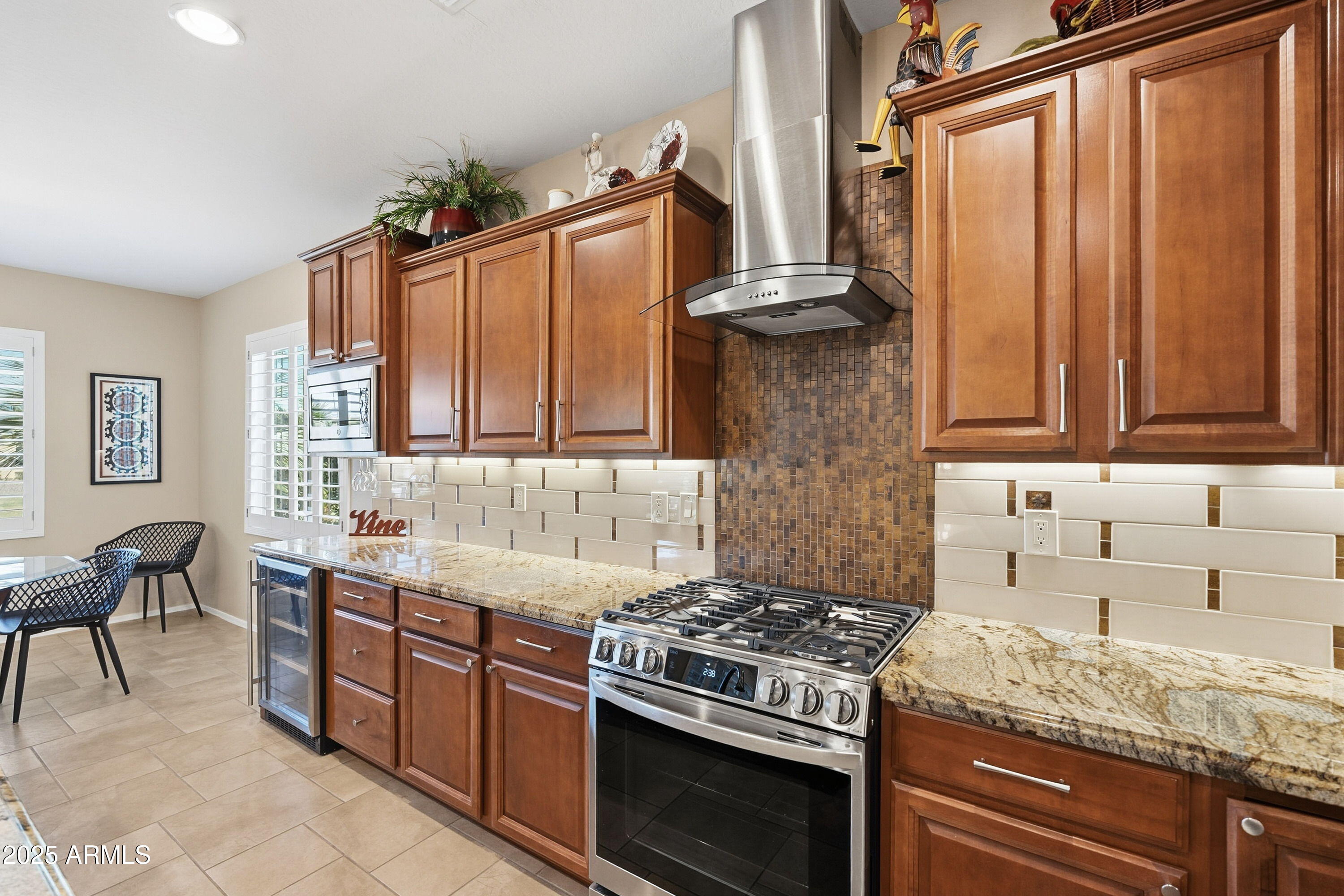 42938 W KINGFISHER Drive