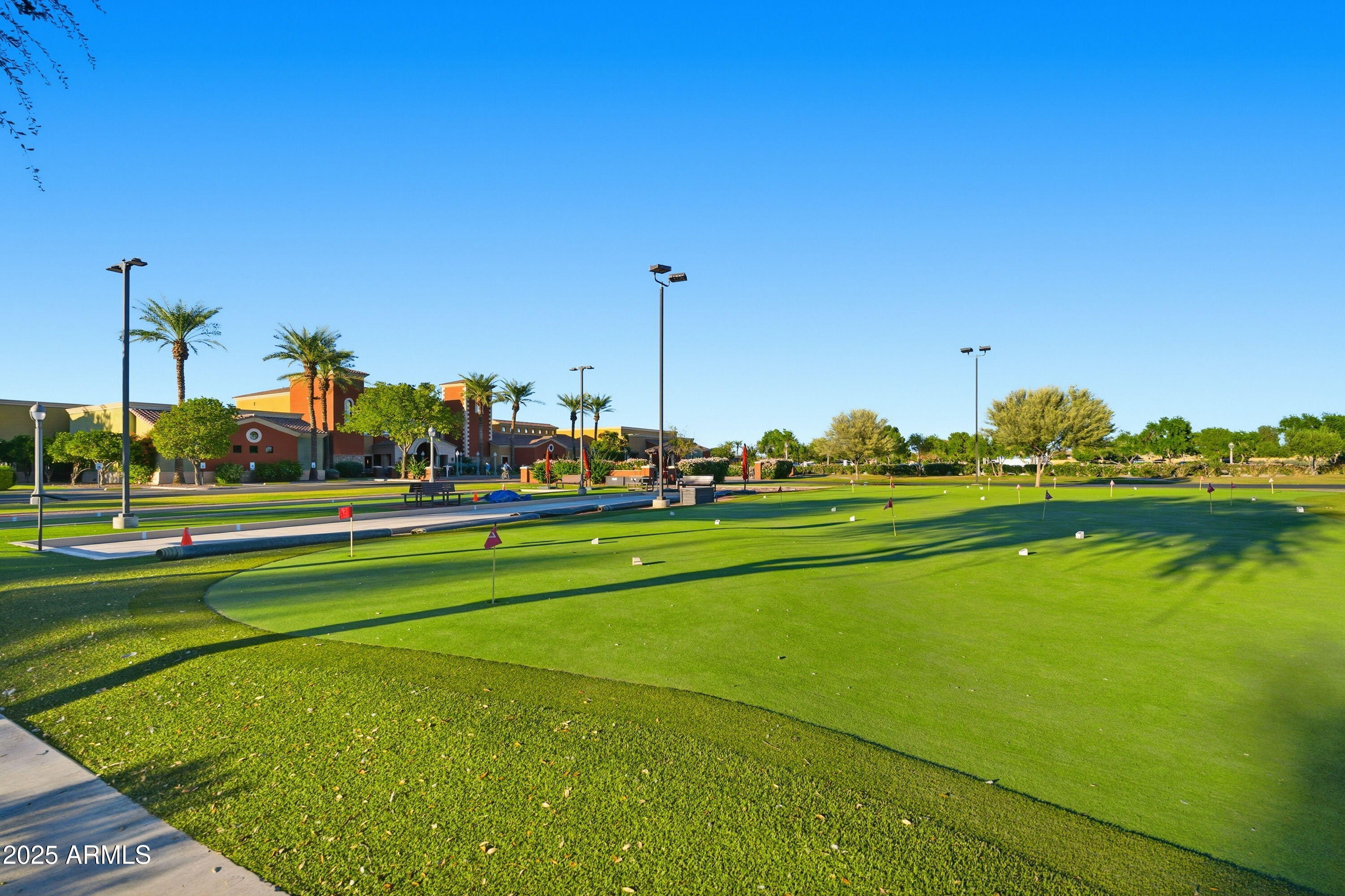 42938 W KINGFISHER Drive