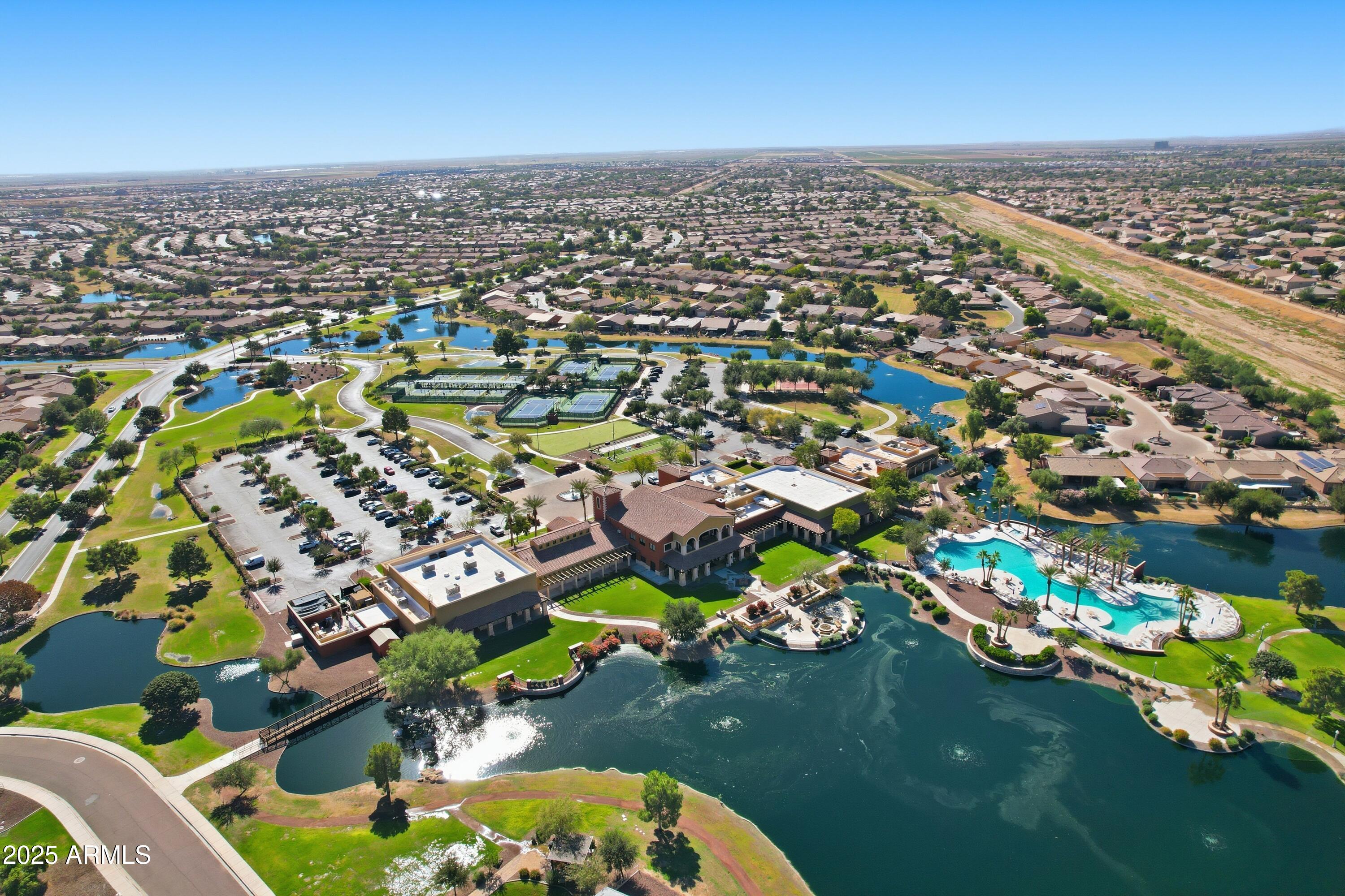 42938 W KINGFISHER Drive