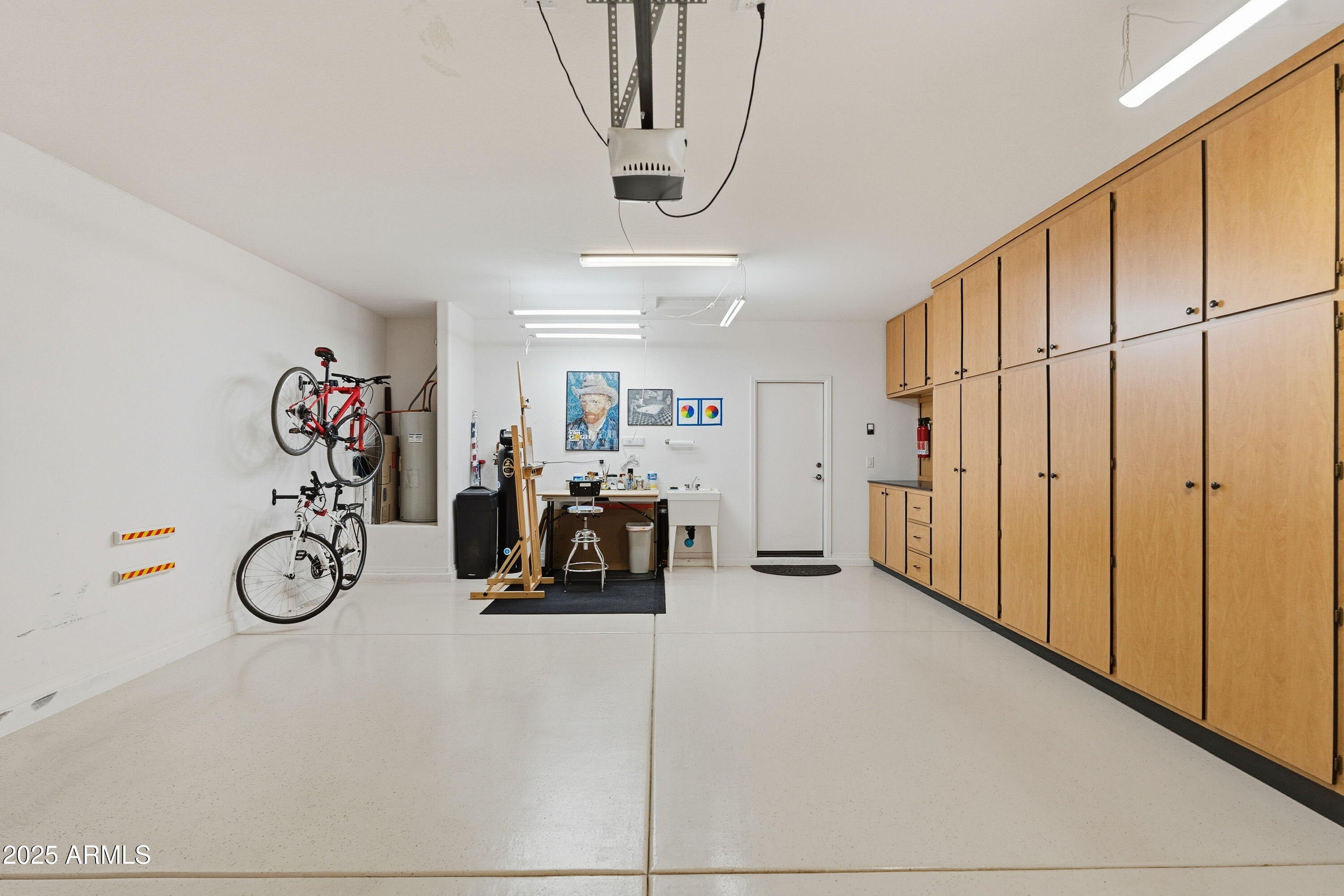 42938 W KINGFISHER Drive