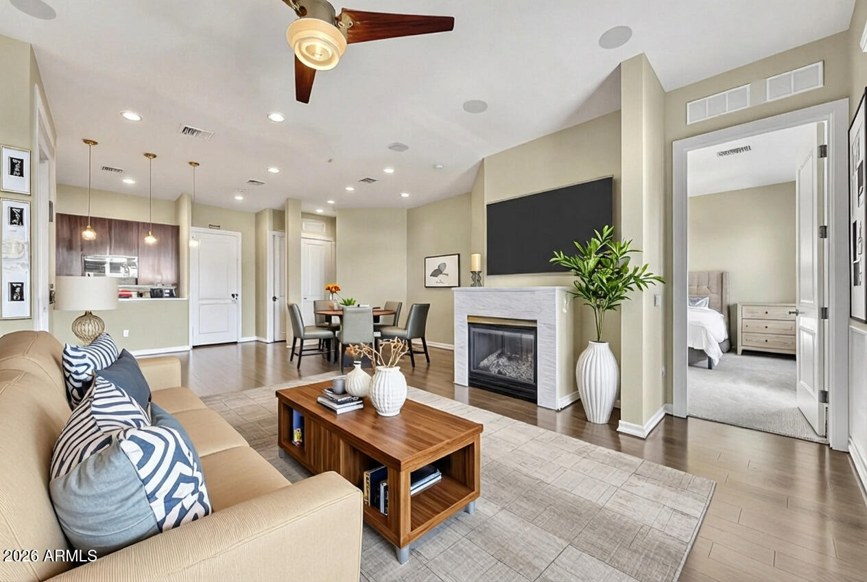 7291 N Scottsdale Road, 4010