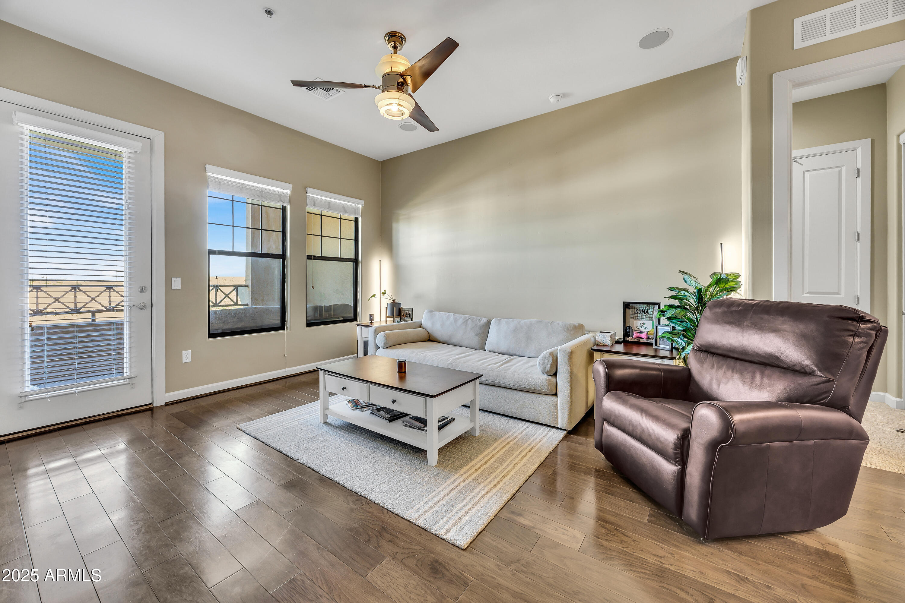 7291 N Scottsdale Road, 4010