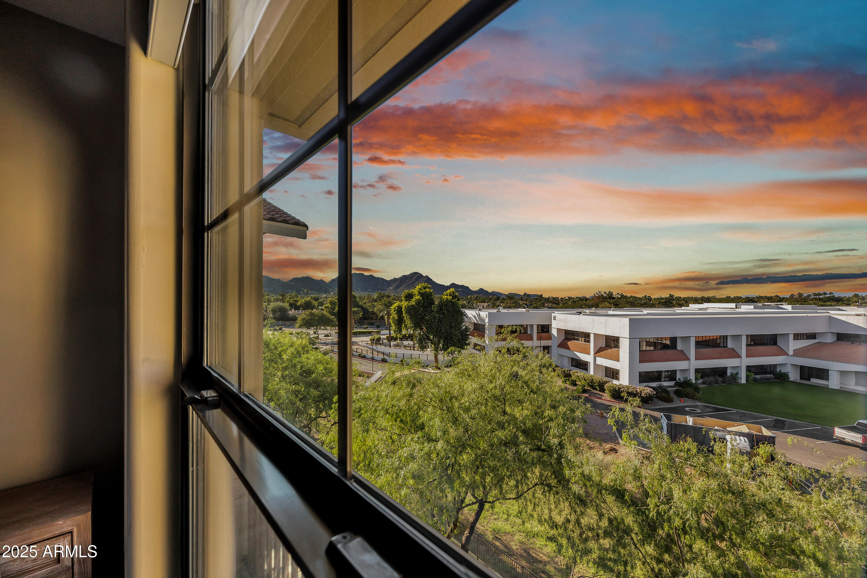 7291 N Scottsdale Road, 4010