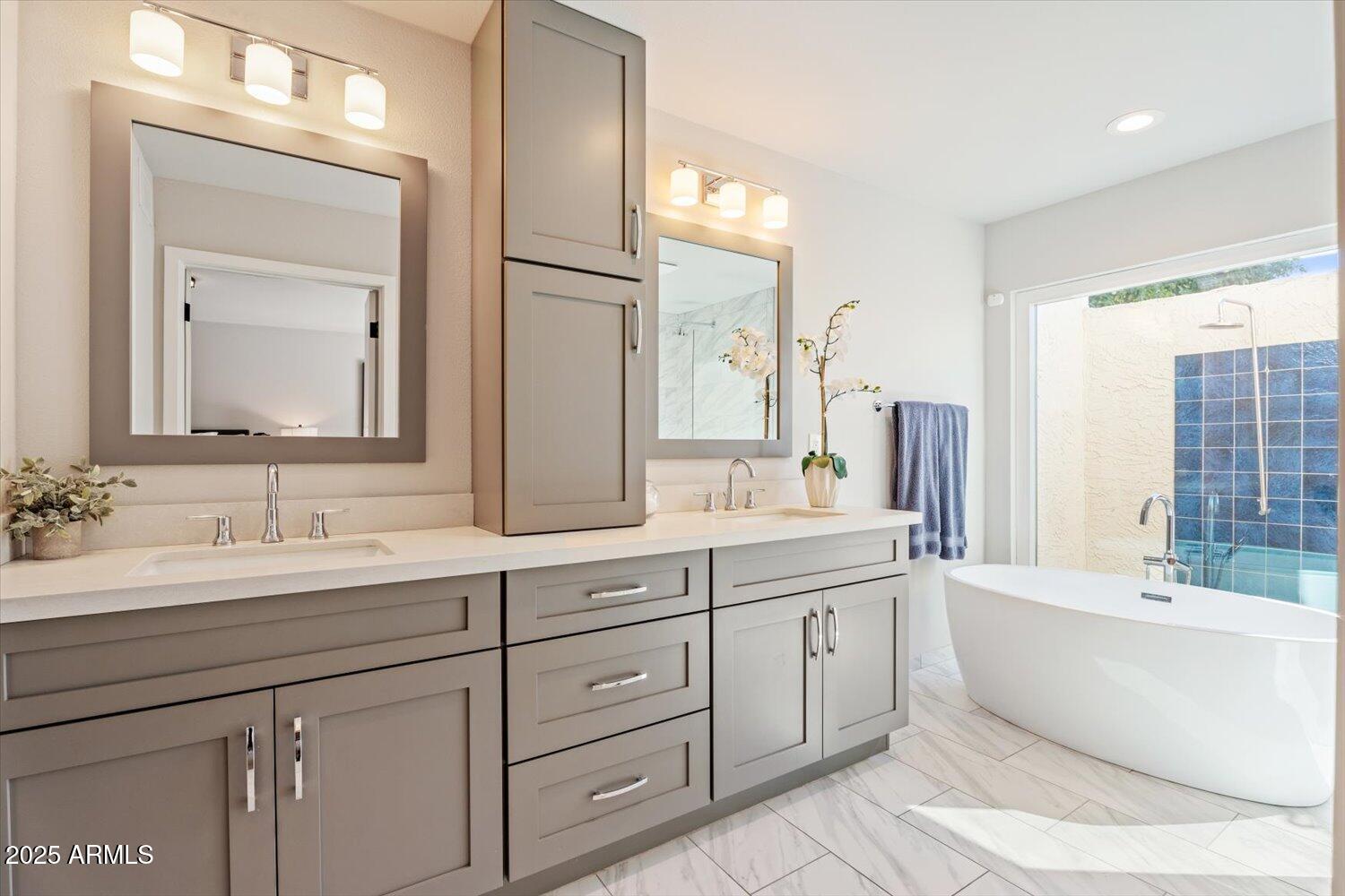 7343 E MONTEBELLO Avenue, Scottsdale