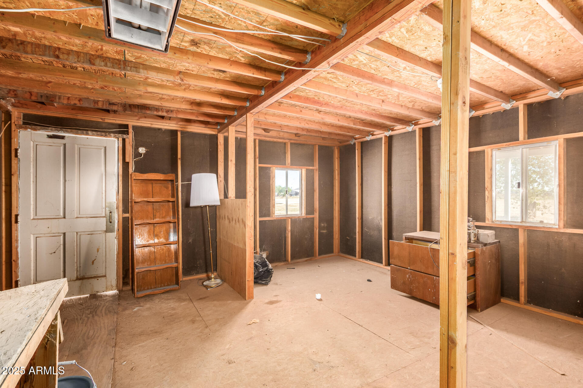 32387 W SANTA CRUZ Avenue