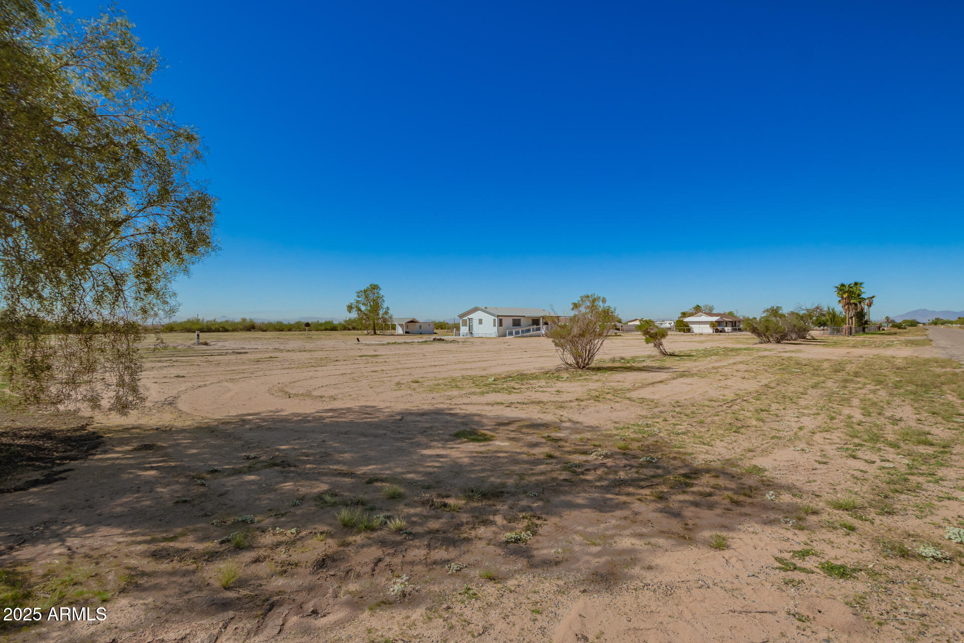 32387 W SANTA CRUZ Avenue