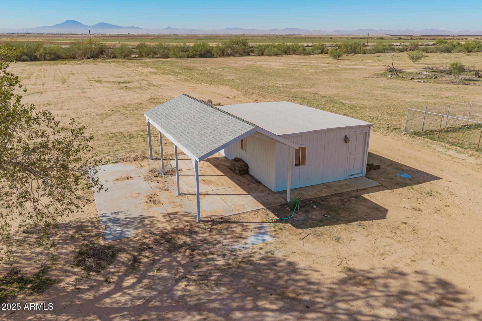 32387 W SANTA CRUZ Avenue