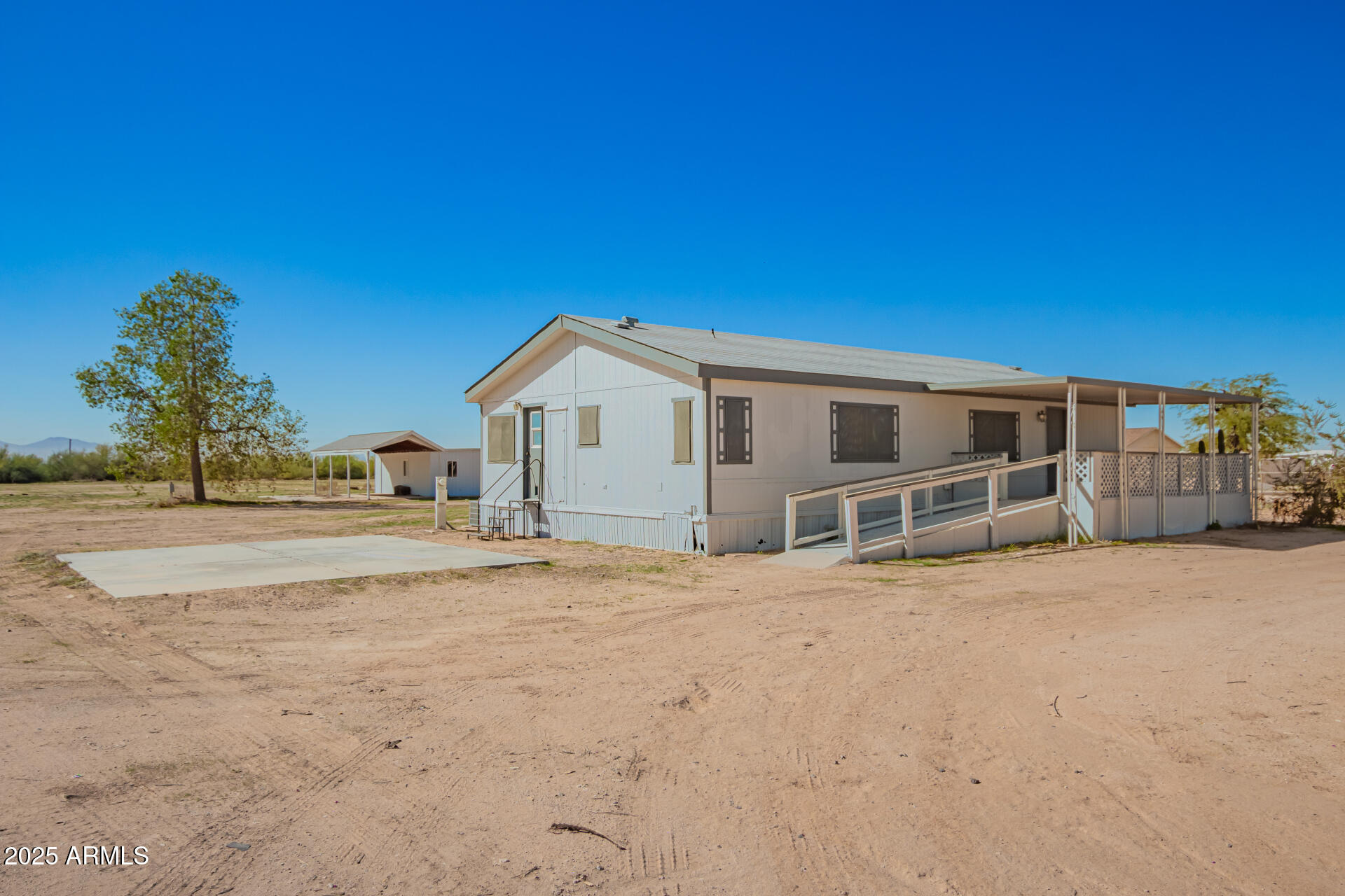 32387 W SANTA CRUZ Avenue