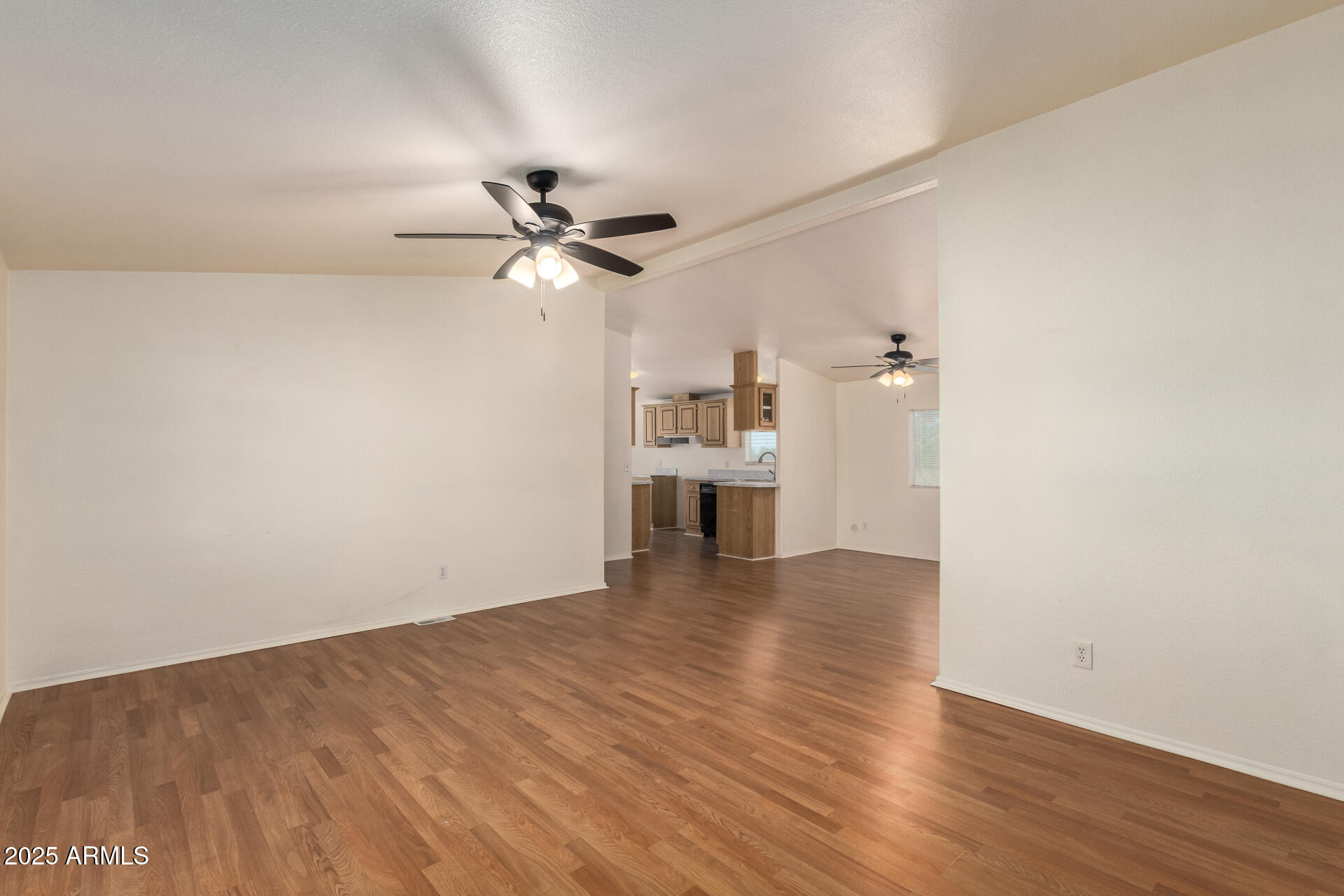 32387 W SANTA CRUZ Avenue