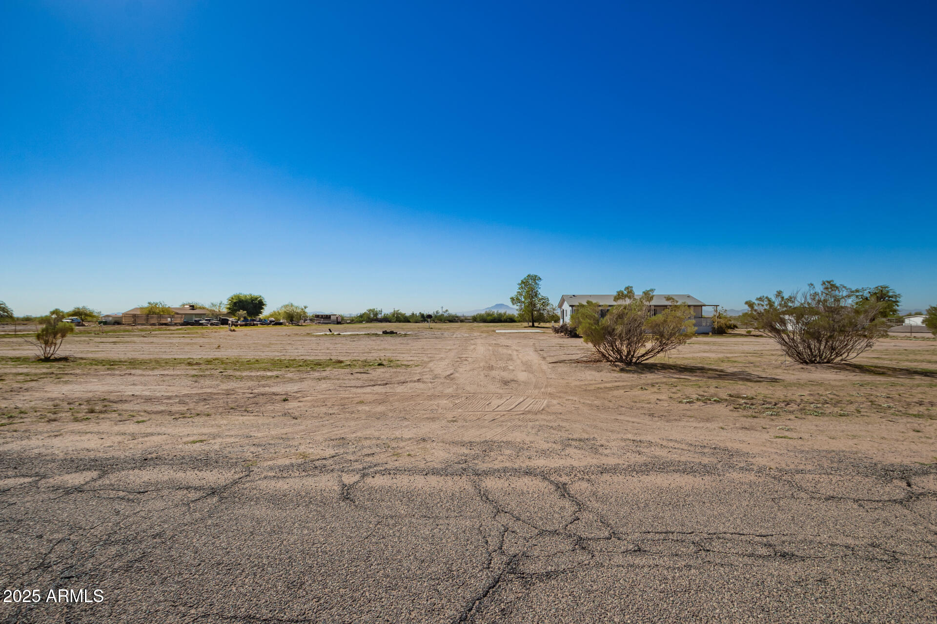 32387 W SANTA CRUZ Avenue